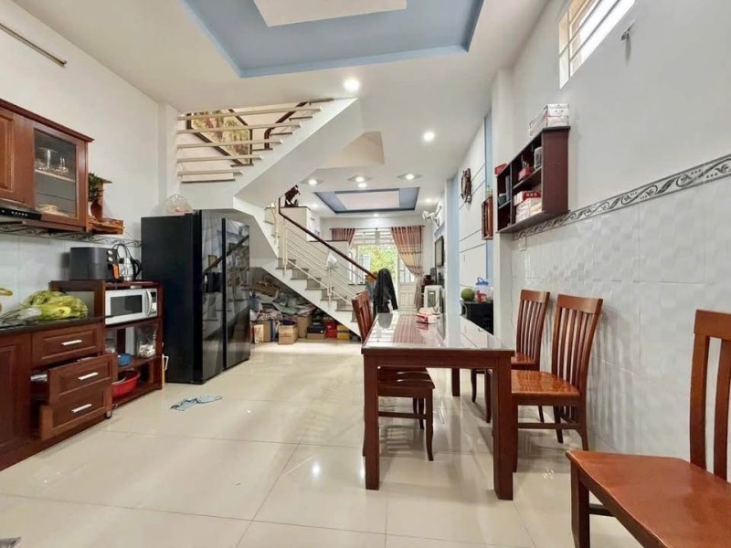 Bán nhà 3 tầng, 75m2 đường Số 4, Hiệp Bình Phước, Thủ Đức, TP HCM, sổ hồng riêng, giá 7,33 tỷ. 16023136