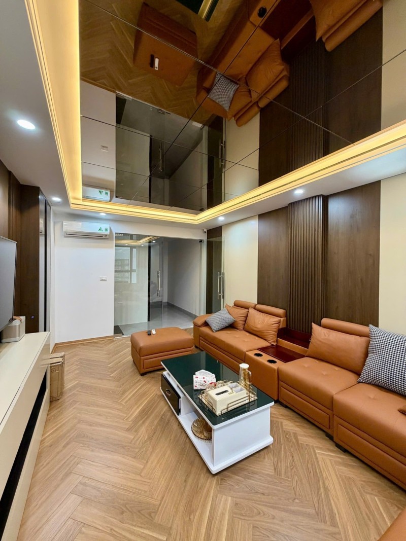 Bán nhà Hoa Lâm,Việt Hưng 6 tầng,64m,mt4m oto vào nhà nhỉnh 15 tỷ  16023153
