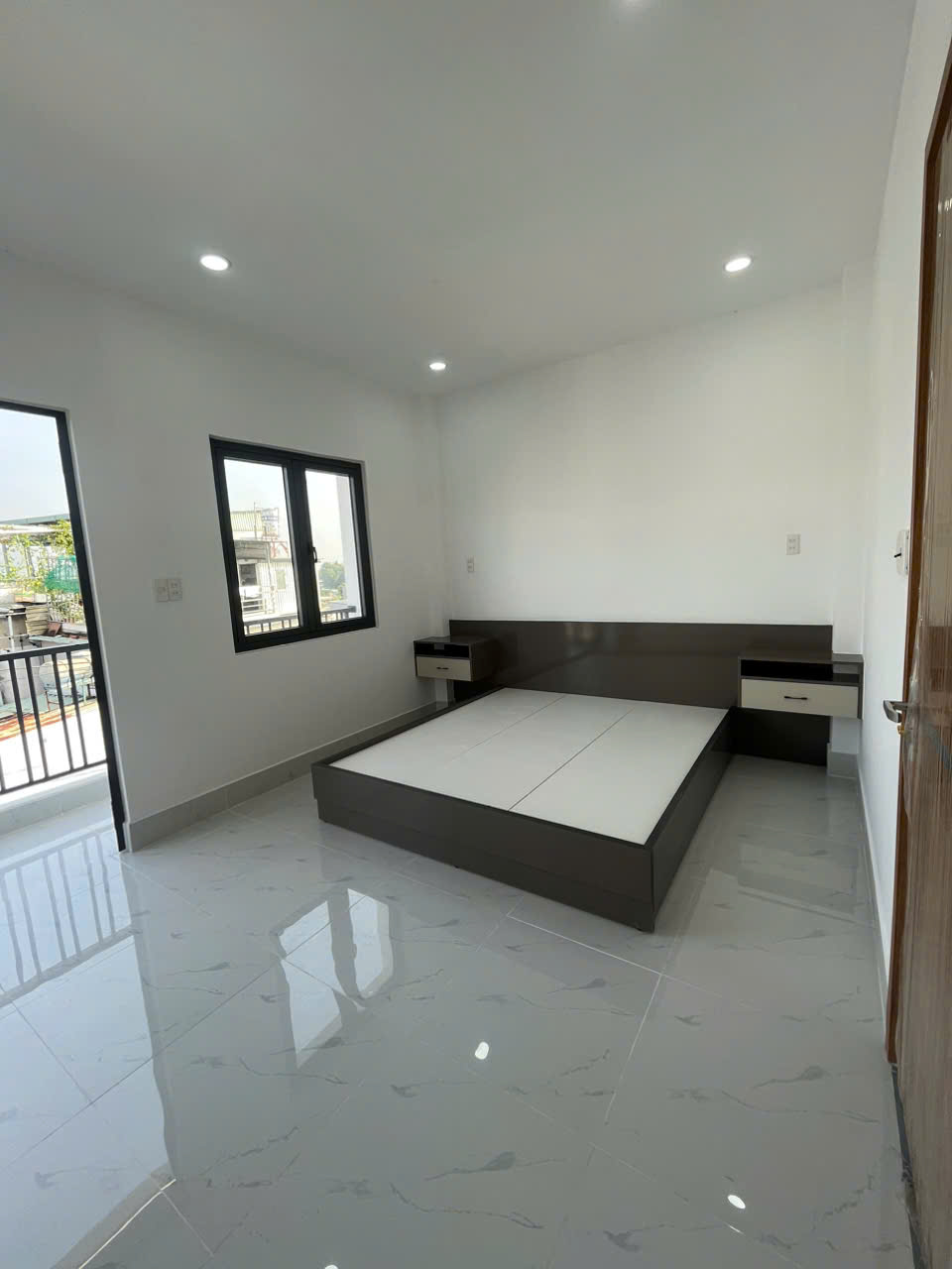 Bán nhà 3 tầng 1 lửng 5x17m giá nhỉnh 6 tỷ Đường 12m gần Trịnh Thị Dối 16023172