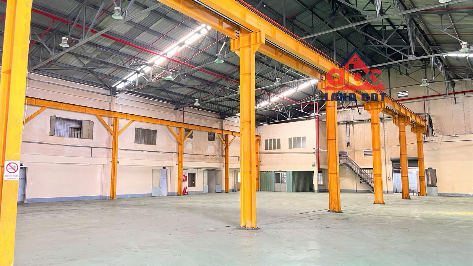 XT119 cho thuê xưởng sản xuất, có sẵn nhiều cầu trục lớn, trống xưởng bàn giao hoạt động liền 16023233