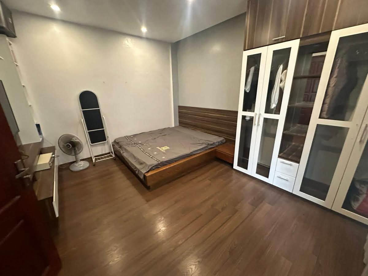 NHÀ ĐẸP, PHỐ PHẠM TUẤN TÀI, CẦU GIẤY- VỈA HÈ-KD-Ô TÔ: 33M X4T, MT 4,3M, GIÁ 15,4 TỶ. 16023240