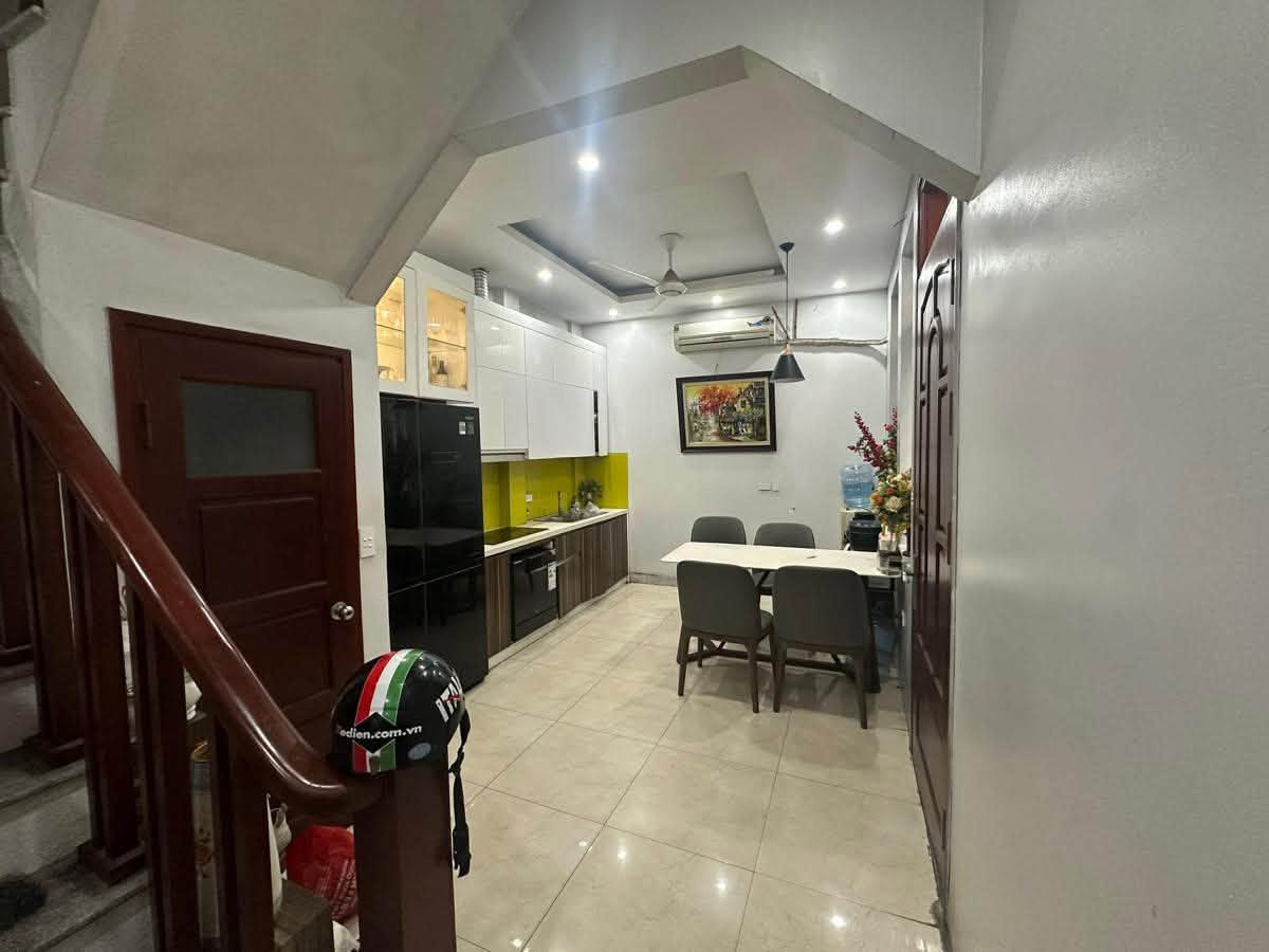 NHÀ ĐẸP, PHỐ PHẠM TUẤN TÀI, CẦU GIẤY- VỈA HÈ-KD-Ô TÔ: 33M X4T, MT 4,3M, GIÁ 15,4 TỶ. 16023240