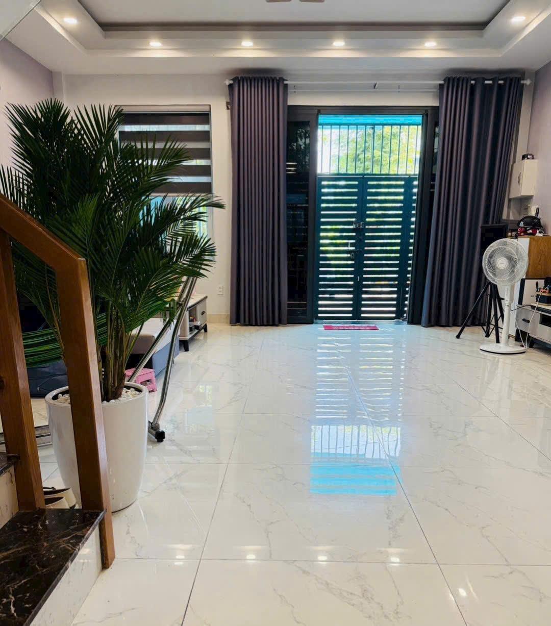 Nhà rộng 6m cực hiếm, khu đồng bộ Đào Sư Tích, chỉ hơn 9 tỷ 16023263