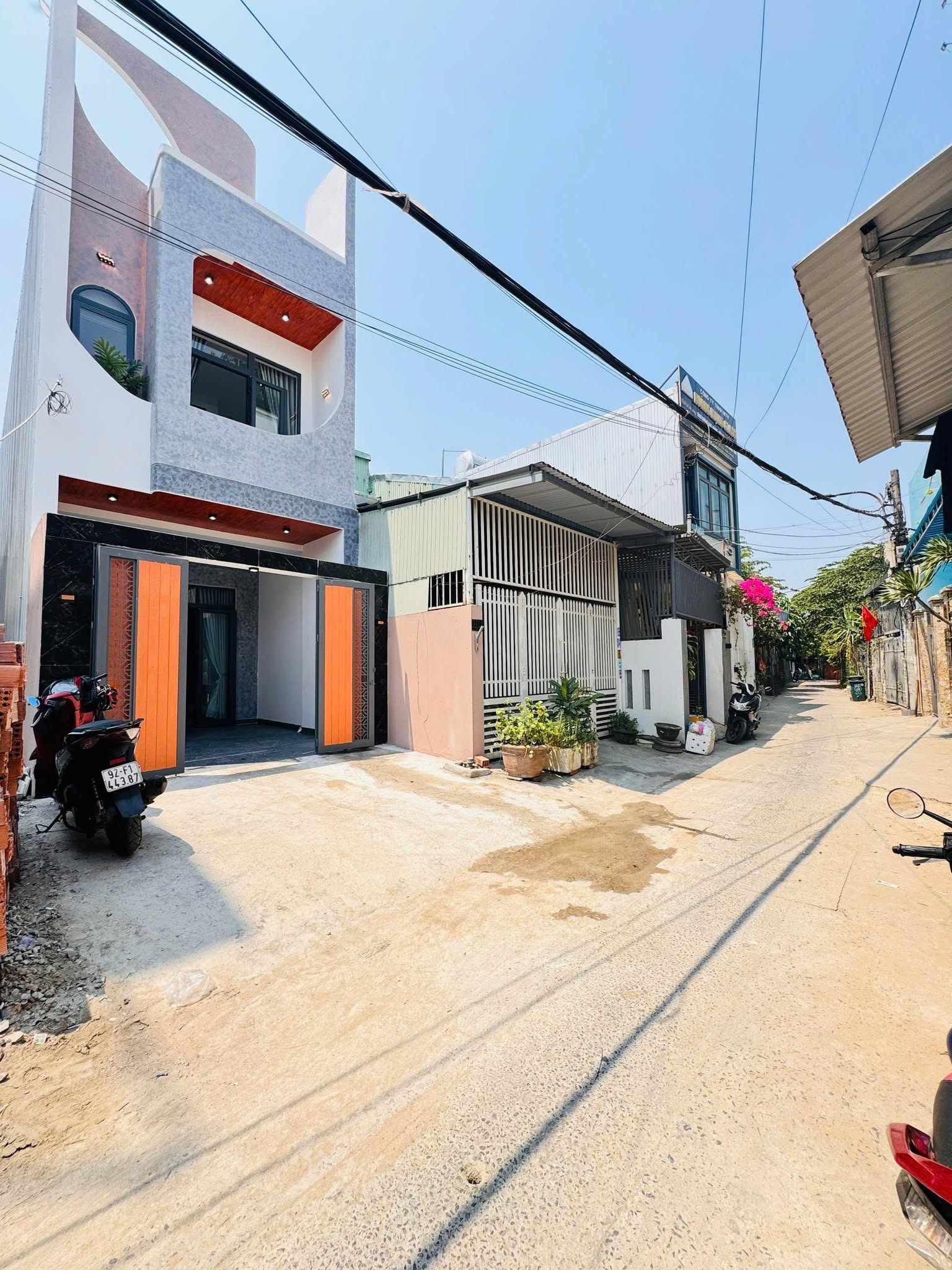 🔴💥Nhà 2 tầng kiệt ô tô Nguyễn Công Hoan - Ô TÔ ngủ trong nhà 16023288
