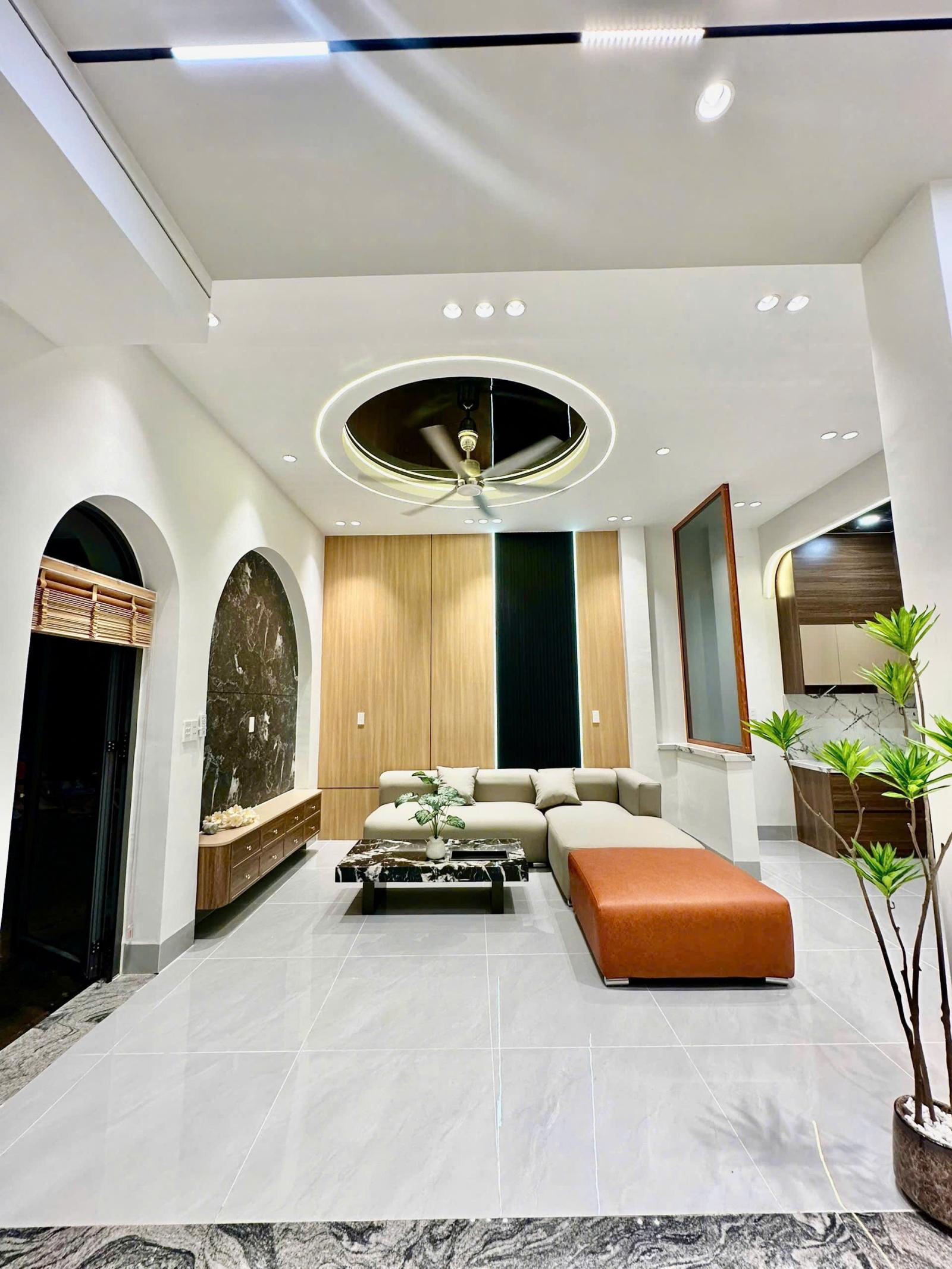 Bán nhà 3 Tầng Trung Tâm TP.Đồng Nai,SHR đường ô tô,gần Quảng Trường 16023304