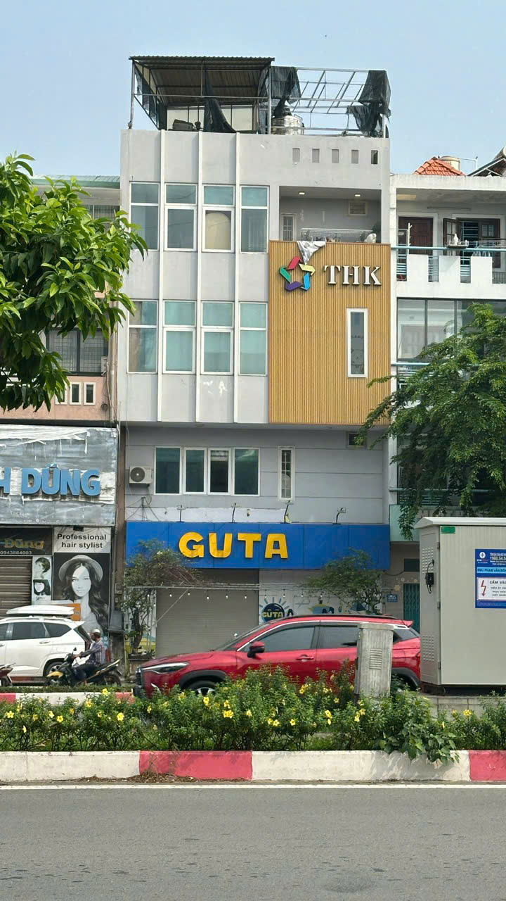 CHO THUÊ NHÀ MẶT TIỀN 1 TRỆT 3 LẦU TẠI 233 PHẠM VĂN ĐỒNG, PHƯỜNG 1, QUẬN GÒ VẤP , TPHCM 16023378