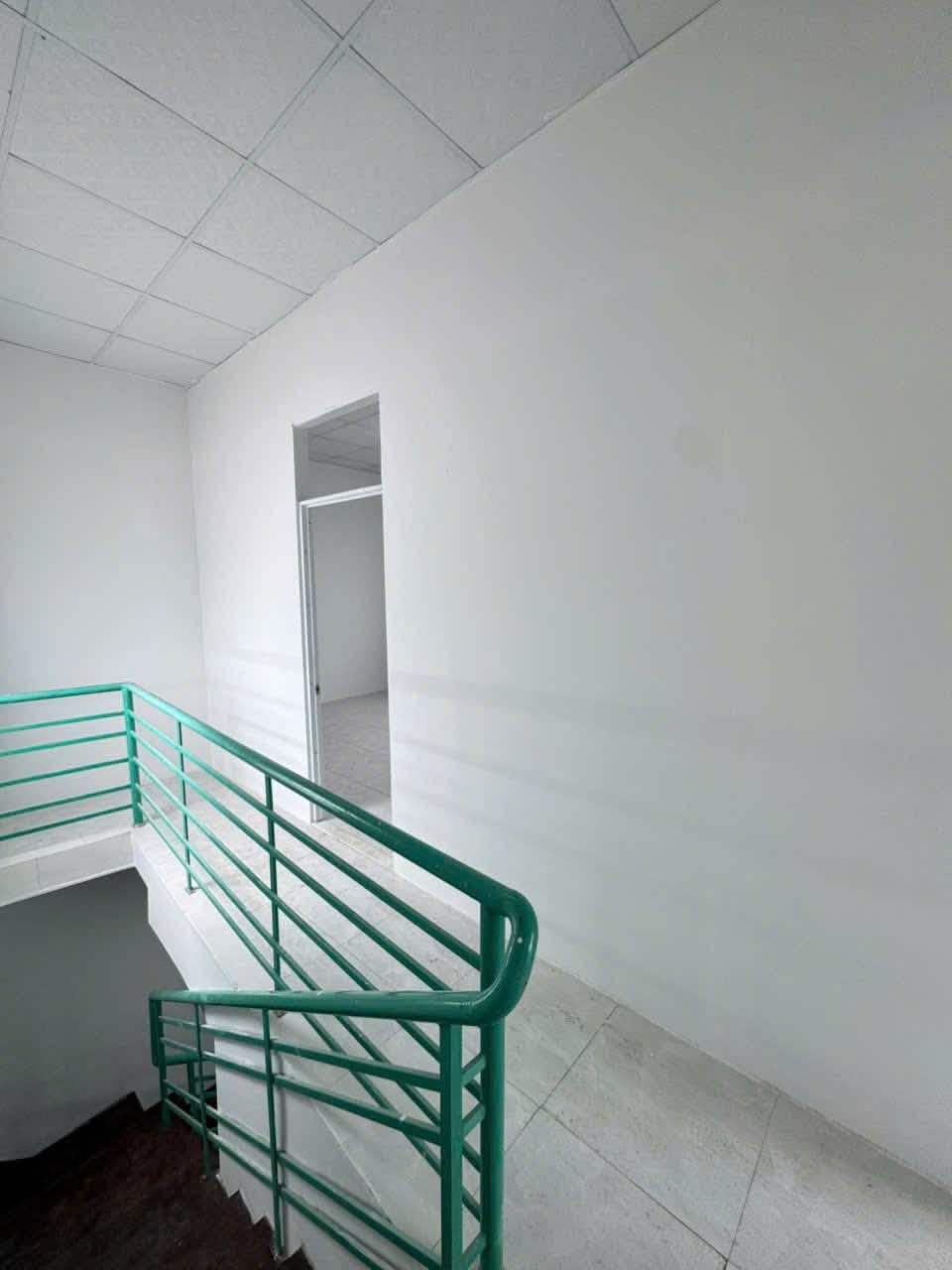 CC CẦN BÁN NHANH CĂN NHÀ 2 TẦNG Ở NHA TRANG KHU VỰC PHÍA BẮC CÁCH BIỂN PHẠM VĂN ĐỒNG CHỈ 80M 16023411