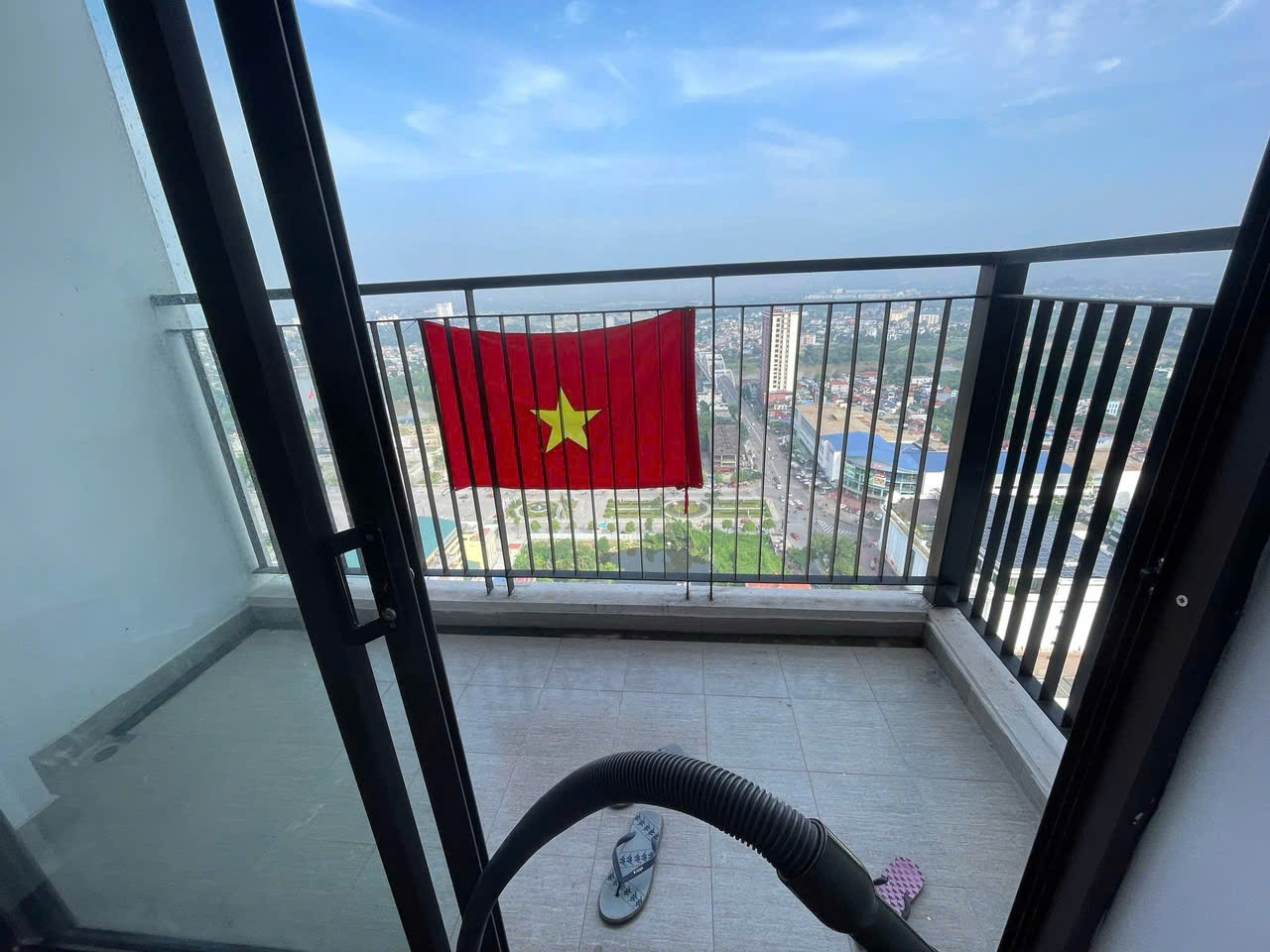 CHÍNH CHỦ CHO THUÊ CĂN HỘ 2 NGỦ TN TOWER – TRUNG TÂM THÀNH PHỐ THÁI NGUYÊN, VIEW QUẢNG TRƯỜNG 16023415
