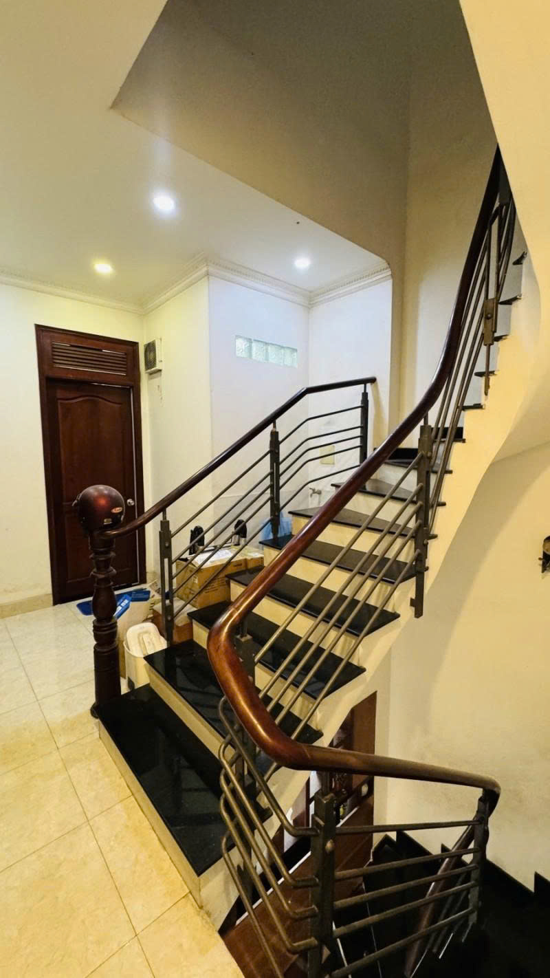 Bán nhà 2 Mặt Hẻm 6m Lê Trọng Tấn - gần Cầu Bưng, 4x20m, 4 Tầng - 5 PN, chỉ 6,7 Tỷ. 16023427
