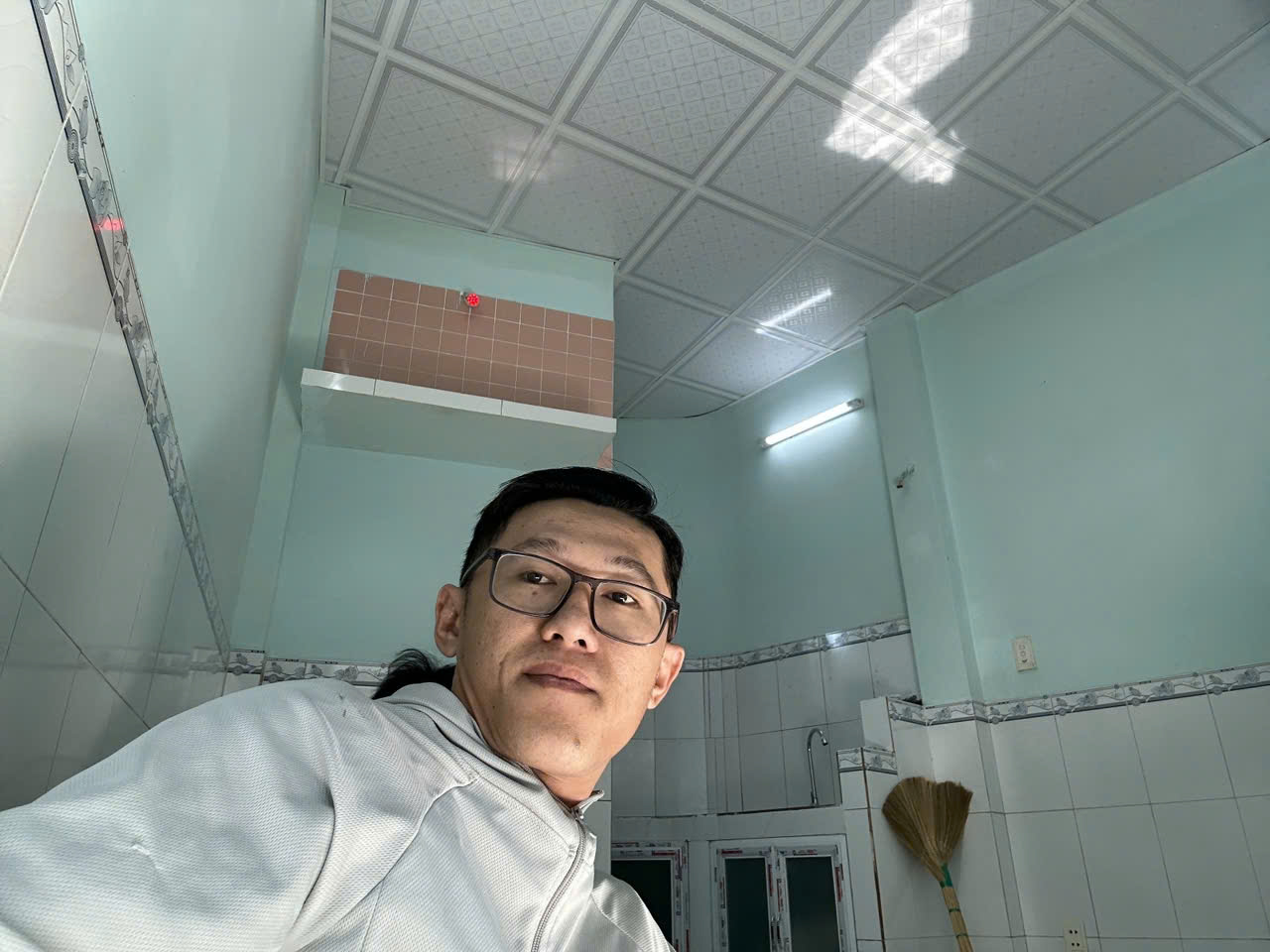 Nhà nhỏ xinh 2 tầng Quận 6 hoàn công đủ chỉ 1.79 tỷ 16023435