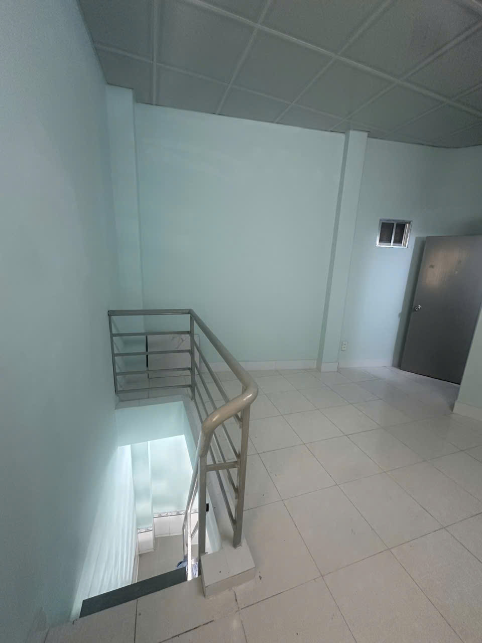 Nhà nhỏ xinh 2 tầng Quận 6 hoàn công đủ chỉ 1.79 tỷ 16023435