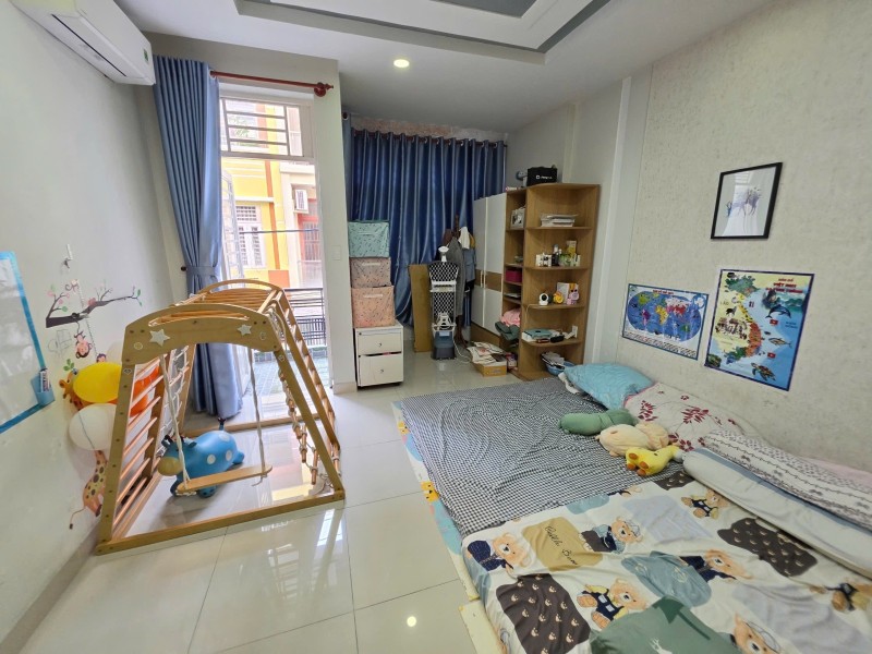 Bán nhà 3 tầng, Quốc Lộ 13, Hiệp Bình Phước, Thủ Đức, TP HCM,  sổ hồng riêng. Giá 7,28 tỷ. 16023442