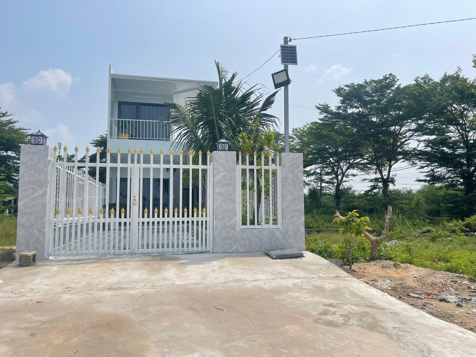 Bán nhà 1 trệt 1 lầu Đường B KDC Sài gòn hàm tân, Lagi giá rẻ 1.7 tỷ gần biển 16023445