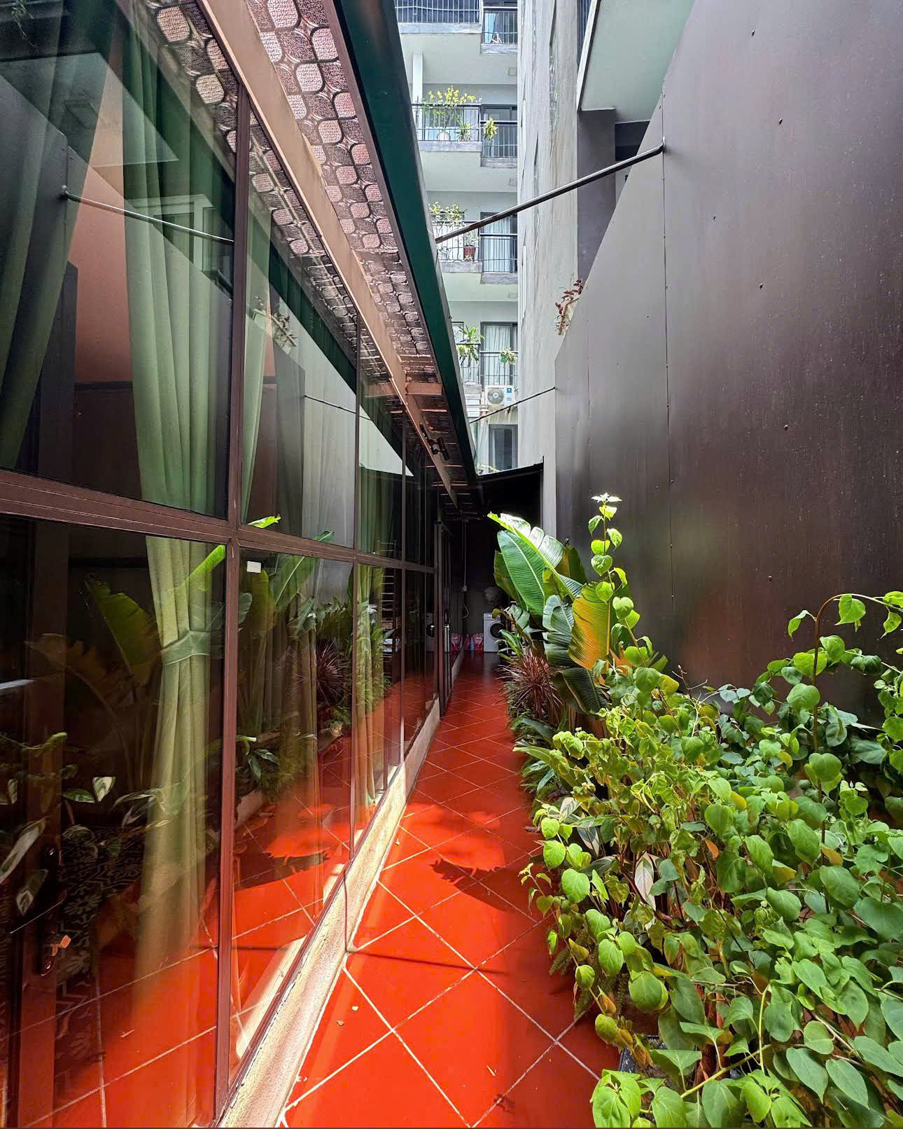 SANG NHƯỢNG SPA ĐANG HOẠT ĐỘNG TẠI  XUÂN DIỆU, TÂY HỒ, HÀ NỘI 16023480