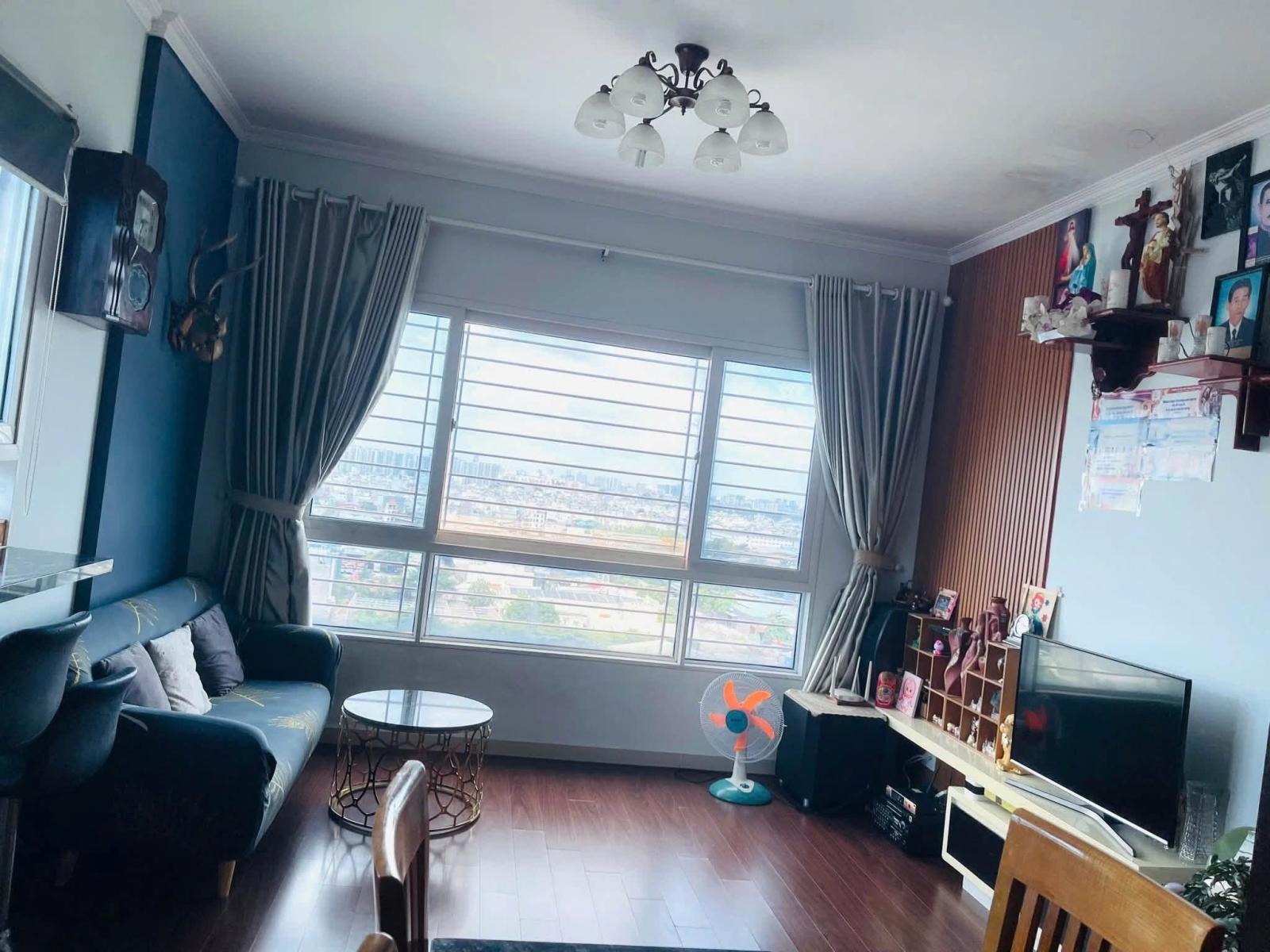Chính chủ bán căn góc Green Town Bình Tân, 97,9m2, 3PN 2WC, view hướng trung tâm, giá 3,7 tỷ 16023499
