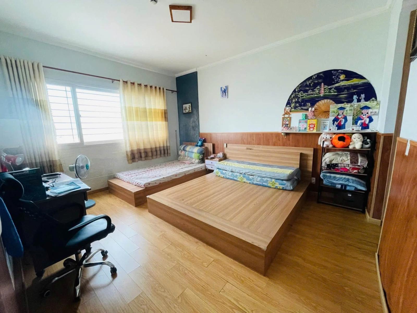 Chính chủ bán căn góc Green Town Bình Tân, 97,9m2, 3PN 2WC, view hướng trung tâm, giá 3,7 tỷ 16023499