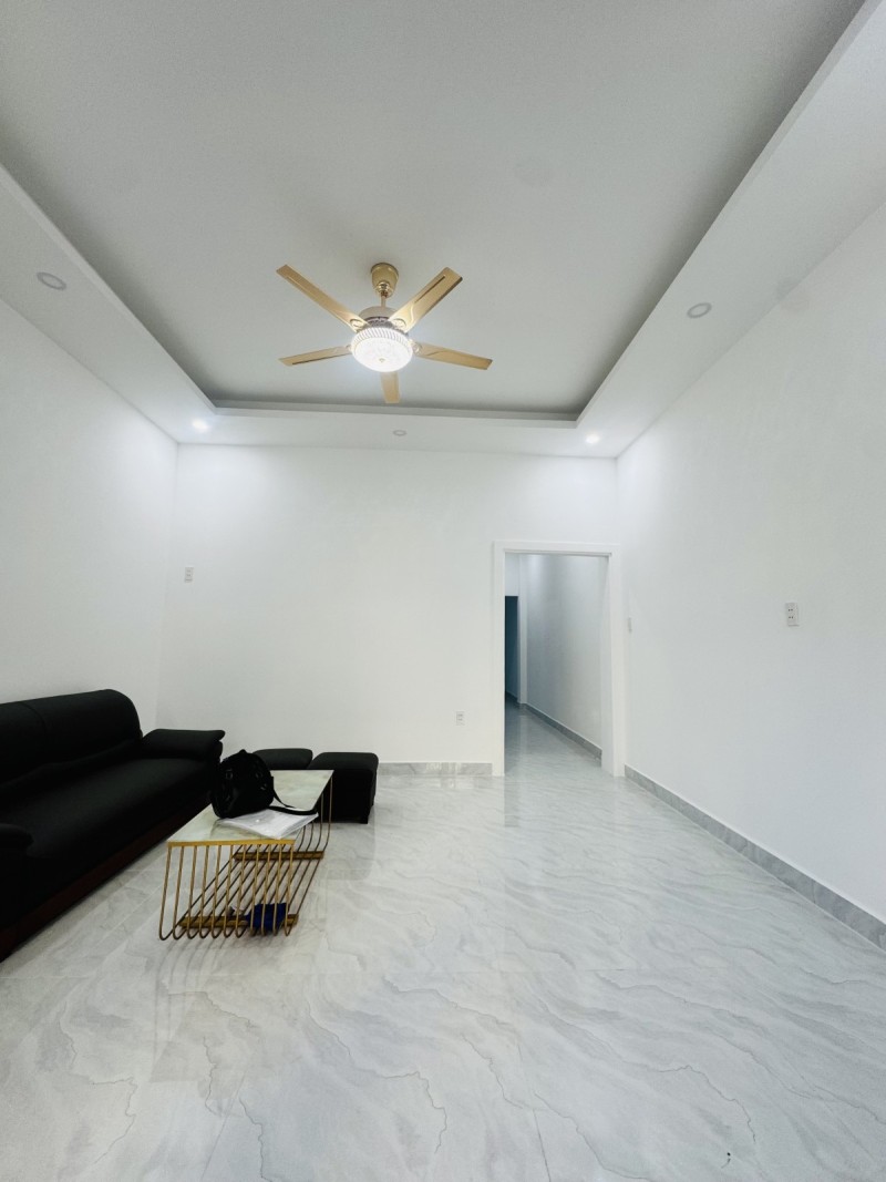 Bán nhà cấp 4, DT 76m2, Lã Xuân Oai, Tăng Nhơn Phú A, Q9. Thủ Đức, TP HCM. Giá 4.64  tỷ. 16023523