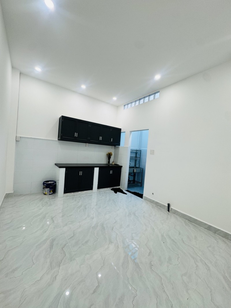 Bán nhà cấp 4, DT 76m2, Lã Xuân Oai, Tăng Nhơn Phú A, Q9. Thủ Đức, TP HCM. Giá 4.64  tỷ. 16023523