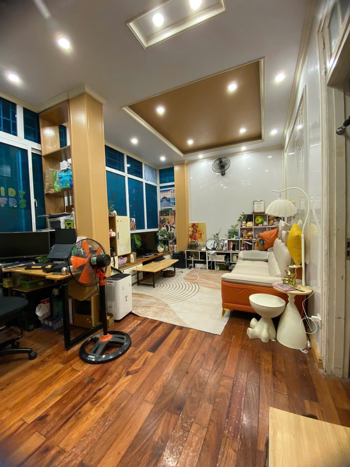 NGUYỄN TRÃI – THANH XUÂN  33M² x 5 TẦNG – FULL NỘI THẤT – 50M RA PHỐ – 8,6 TỶ
 lh 0975124520 16023546