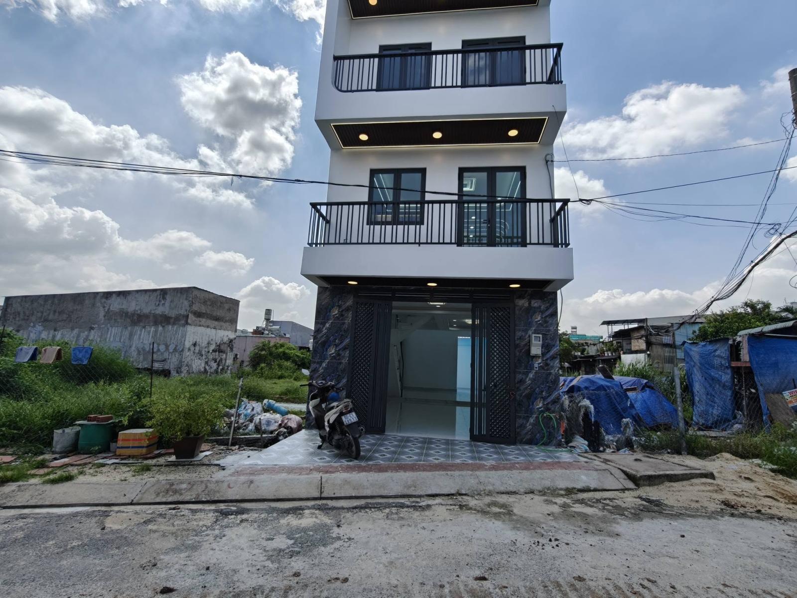 BÁN NHÀ ĐẸP LÊ VĂN KHƯƠNG – GARA Ô TÔ TRONG NHÀ – GIÁ NHỈNH 6 TỶ 16023565