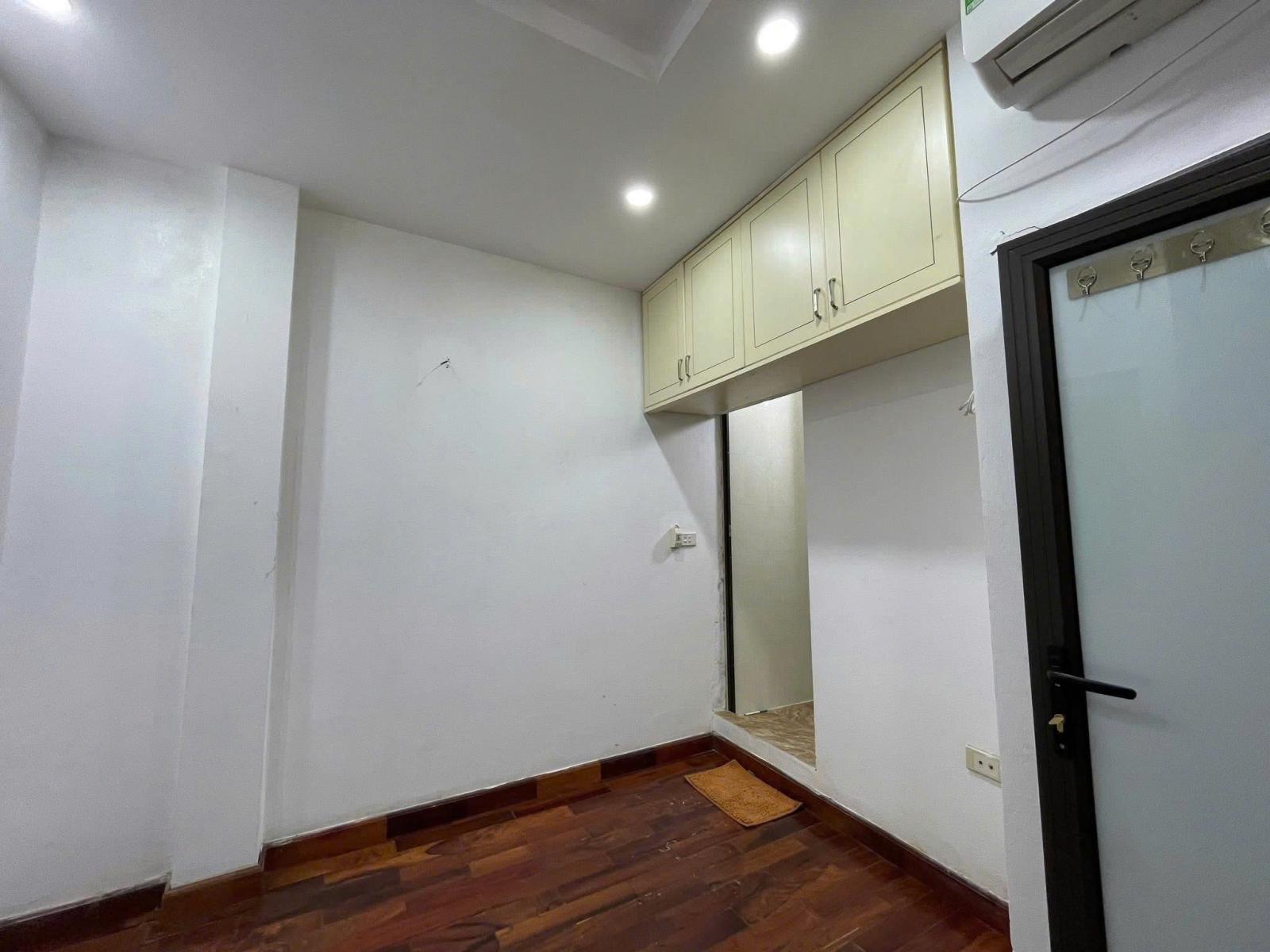 CHÍNH CHỦ CHO THUÊ NHÀ RIÊNG 5 TẦNG NGÕ 409 KIM MÃ , HÀ NỘI 16023711