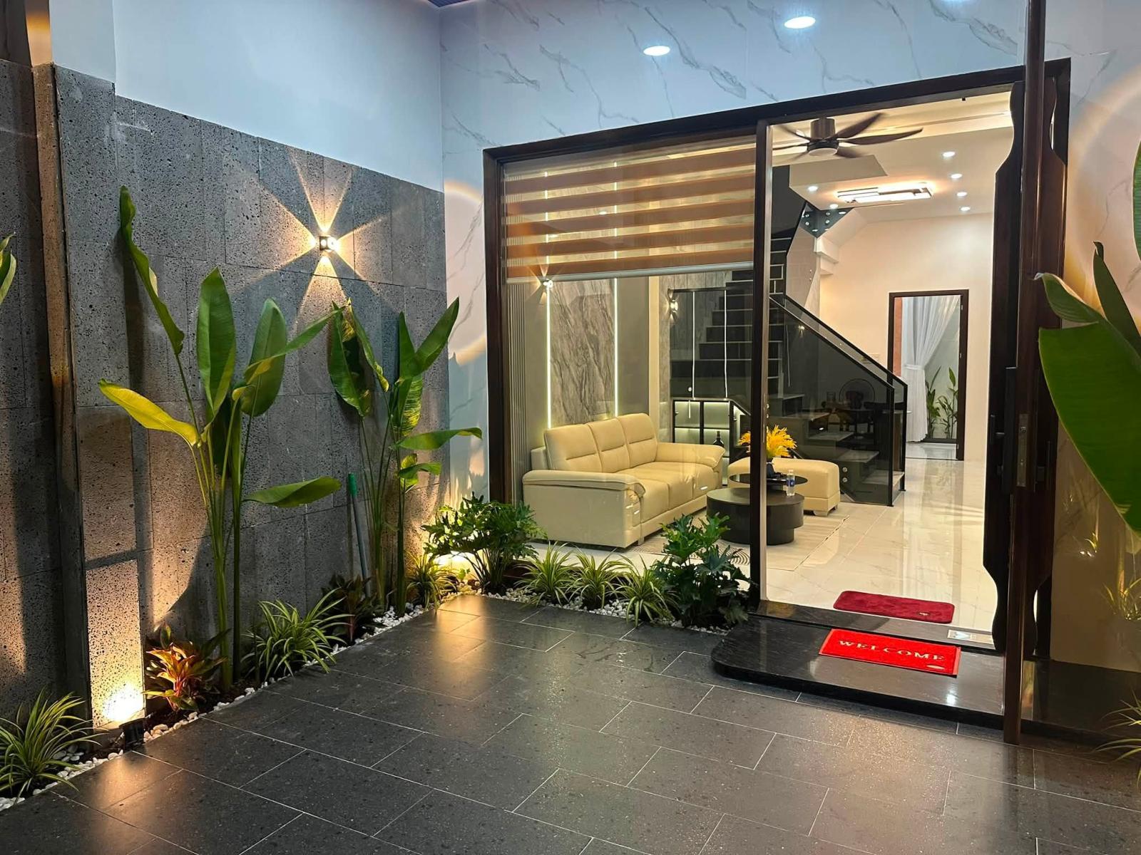 Chào bán căn nhà 3 tầng 3 mê ngay phố chợ Hoà Khanh 16023748