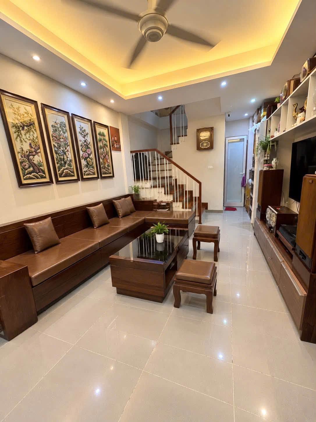 Bán nhà Hàng Bài, 25m2, 5 tầng, mặt tiền gần 4m, 14.8 tỉ, ngõ thoáng, trung tâm, hiếm nhà bán 16023754