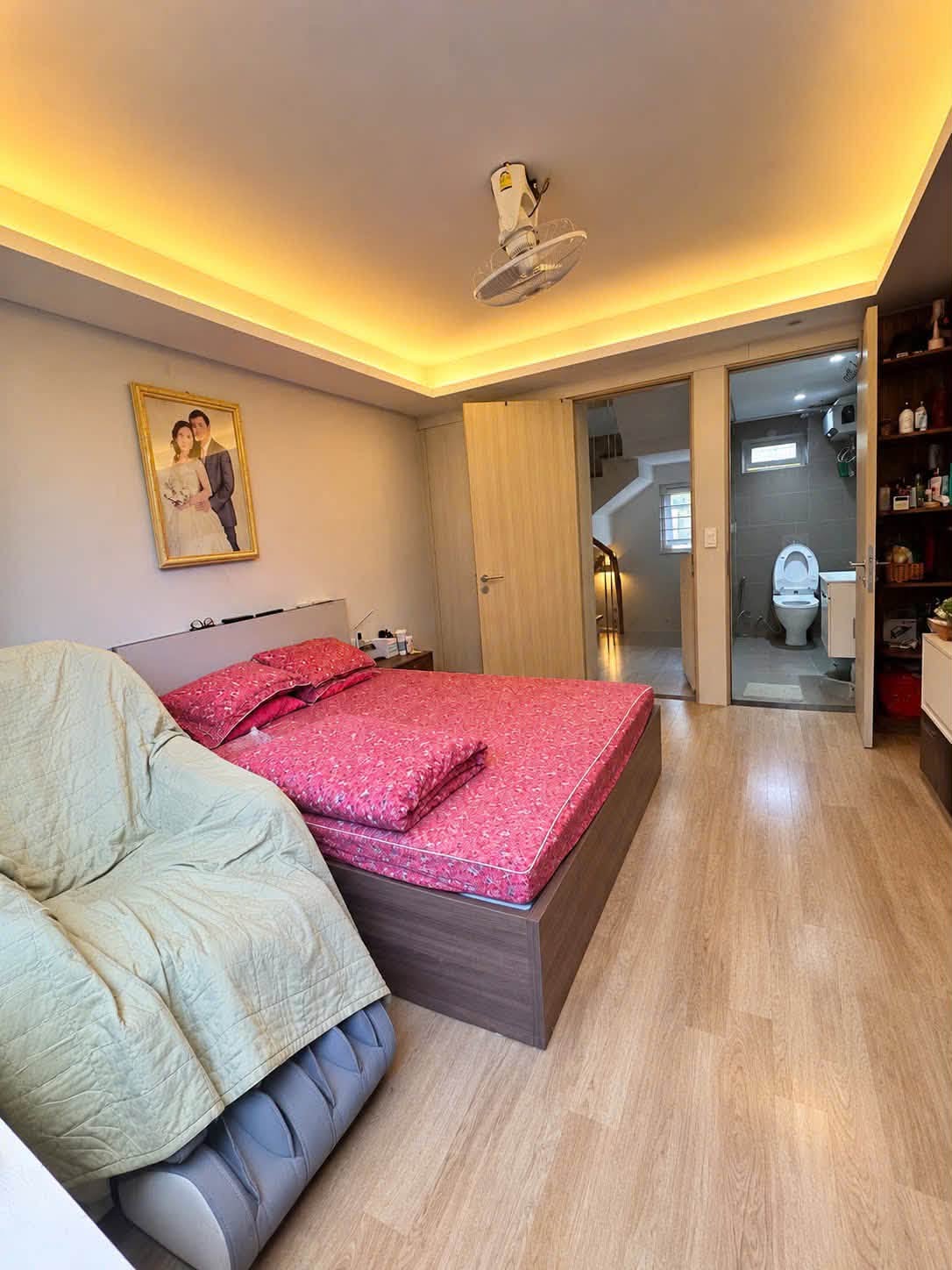 Bán nhà Hàng Bài, 25m2, 5 tầng, mặt tiền gần 4m, 14.8 tỉ, ngõ thoáng, trung tâm, hiếm nhà bán 16023754