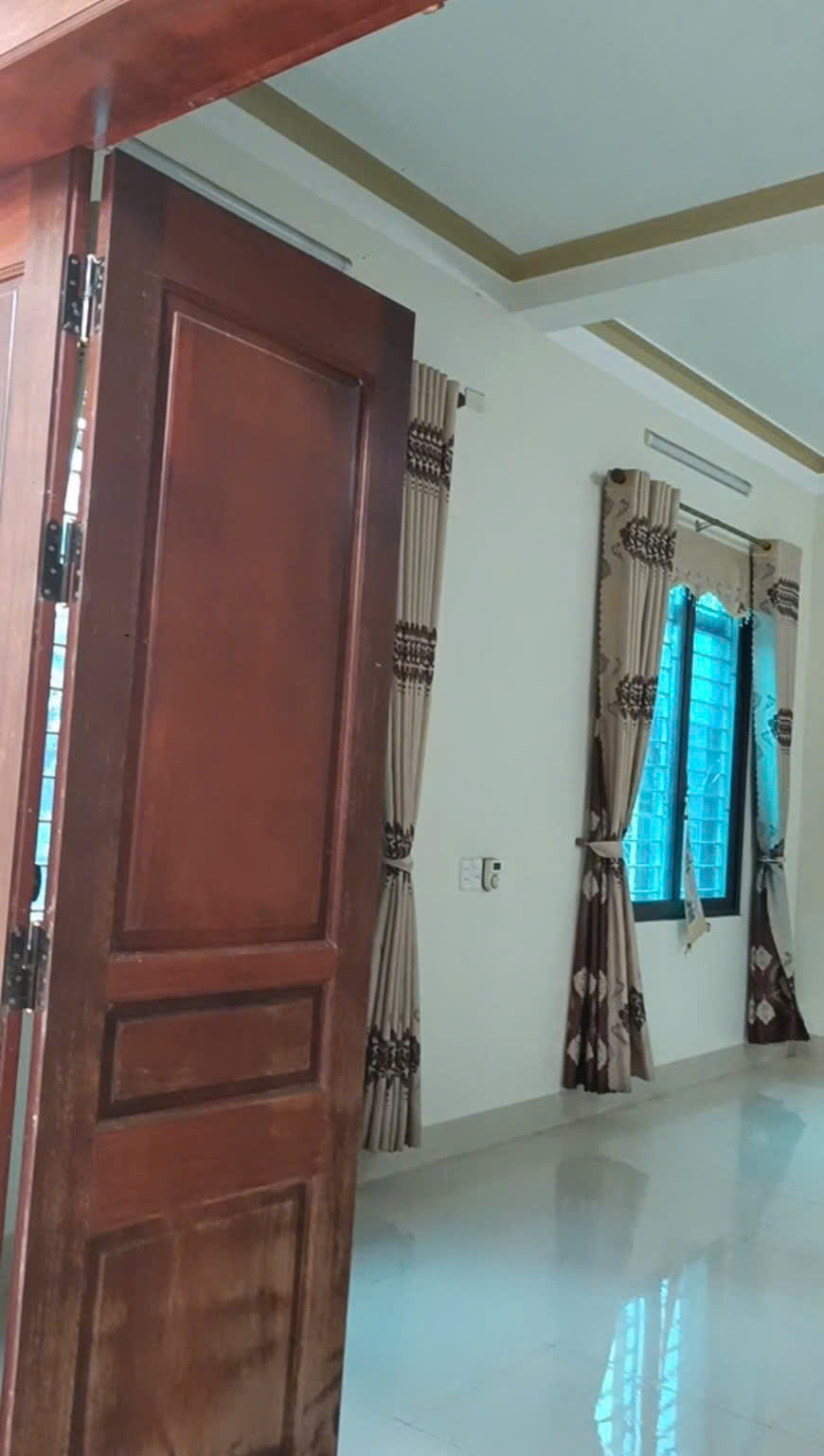 ***Chính chủ gửi bán căn nhà biệt thự 2 tầng tại cao thượng Tân Hưng 16023765