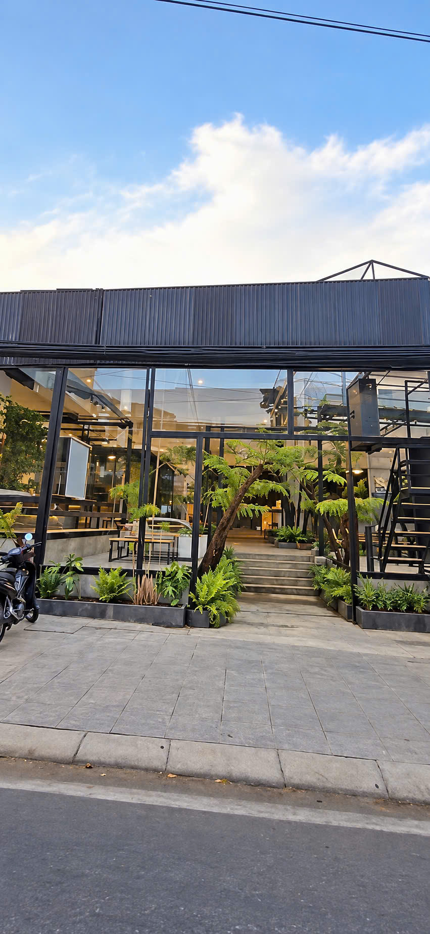 Sang nhượng hoặc cho thuê nhà hàng 500m2 mặt tiền trung tâm giá 50 triệu đường Nguyễn Đình Chiểu Đà 16023799