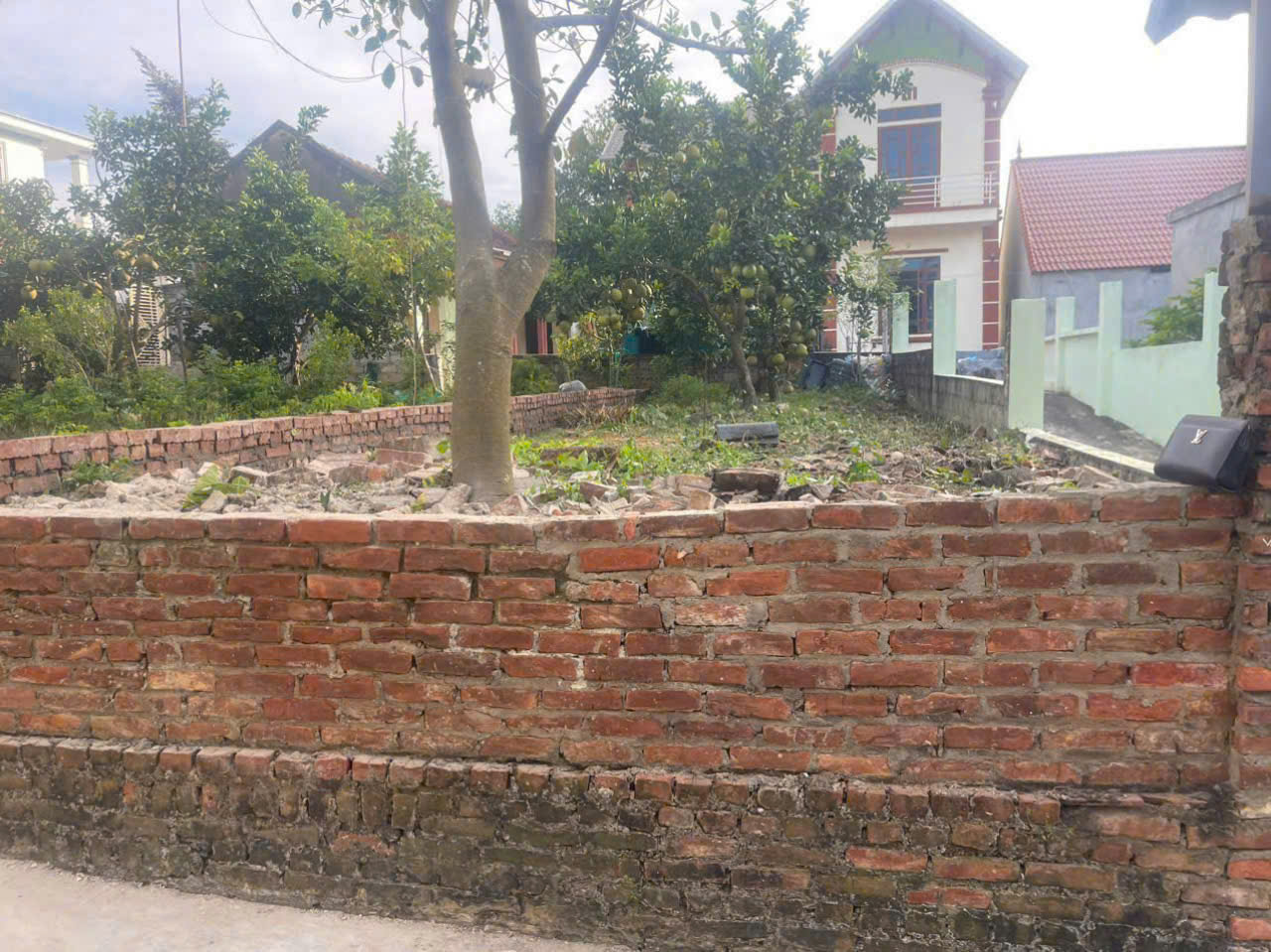 Chỉ hơn tỷ có ngay lô đất 51,5m2 ngay đường trục nhựa tuyến 2 quốc lộ 6 16023837