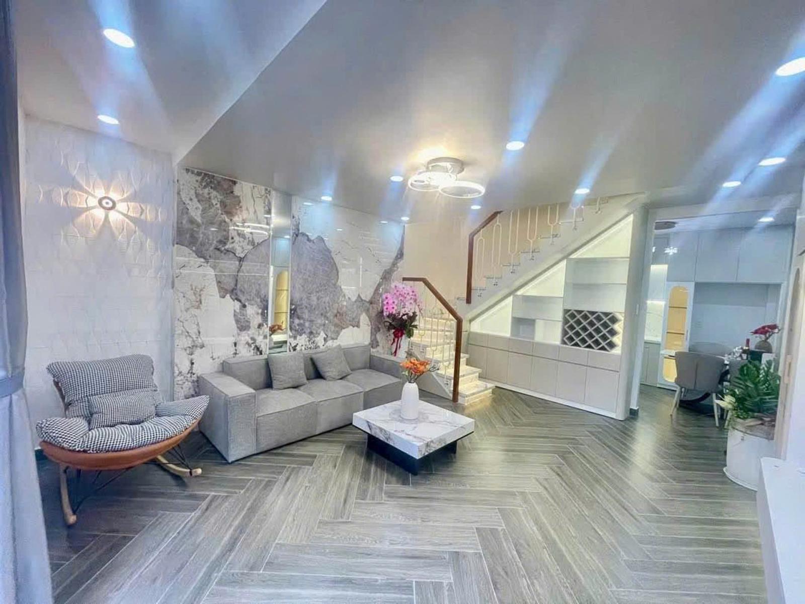 Bán nhà gần Nguyễn Thị Thập, hẻm XH, ngang 6m, 72m2, 3 tầng, giá 4,5 tỷ 16023892