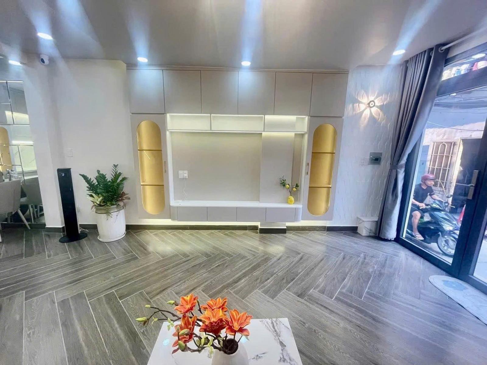 Bán nhà gần Nguyễn Thị Thập, hẻm XH, ngang 6m, 72m2, 3 tầng, giá 4,5 tỷ 16023892