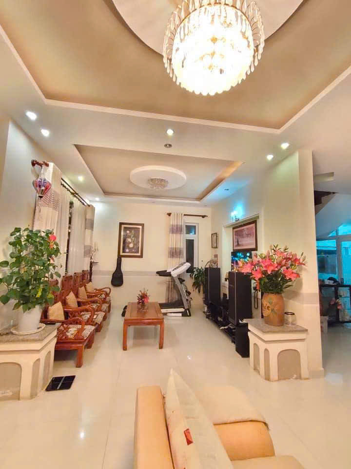 HOMESTAY ĐẸP- GIÁ TỐT CHÍNH CHỦ  BÁN NHANH HOMESTAY 2 MẶT TIỀN TẠI 52 Ngô Văn Sở  phường 9 cũ Đà Lạt 16023895