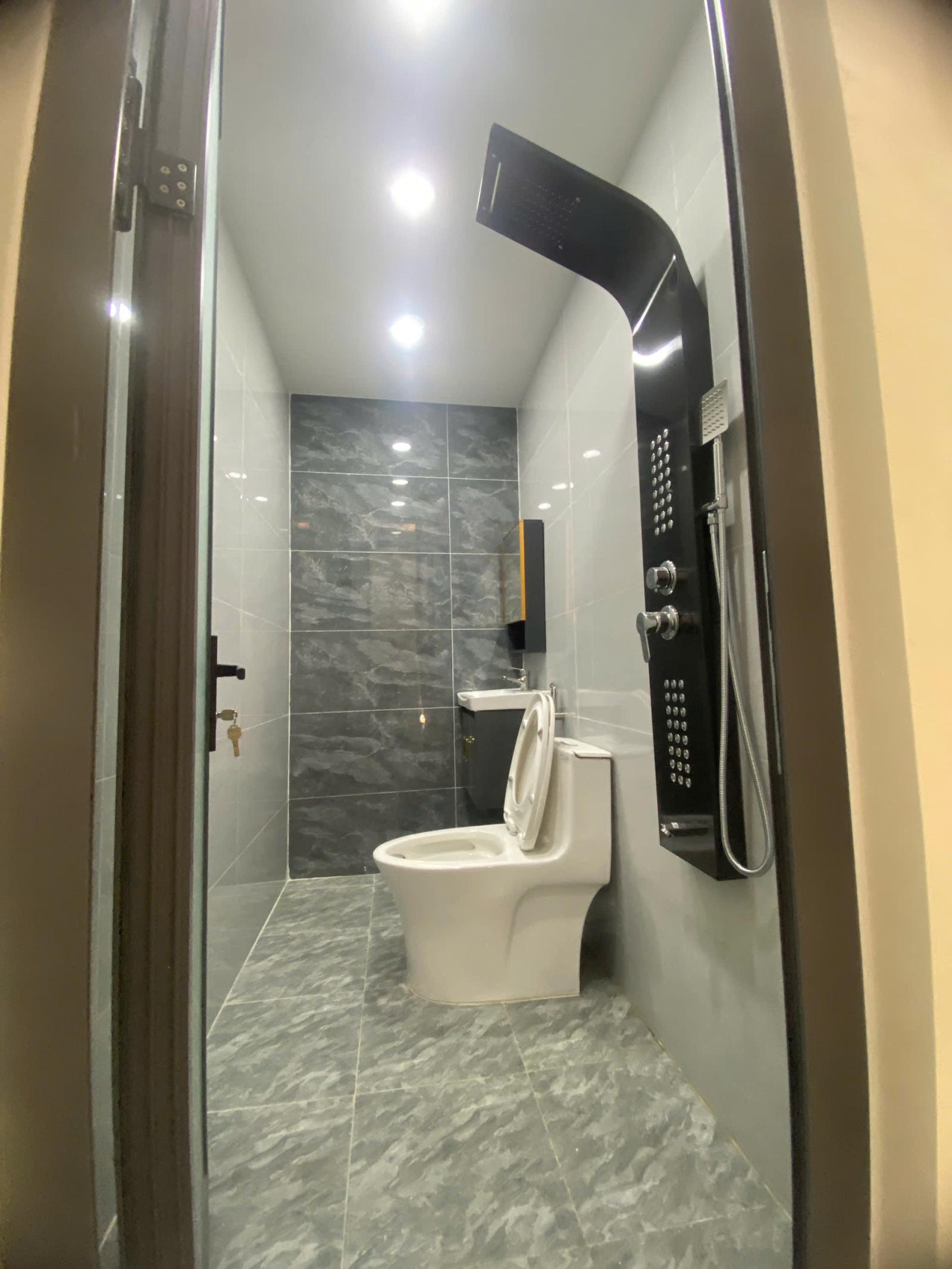 Nhà bán hai lầu đg số 59 ngay chợ thạch đà  16023929