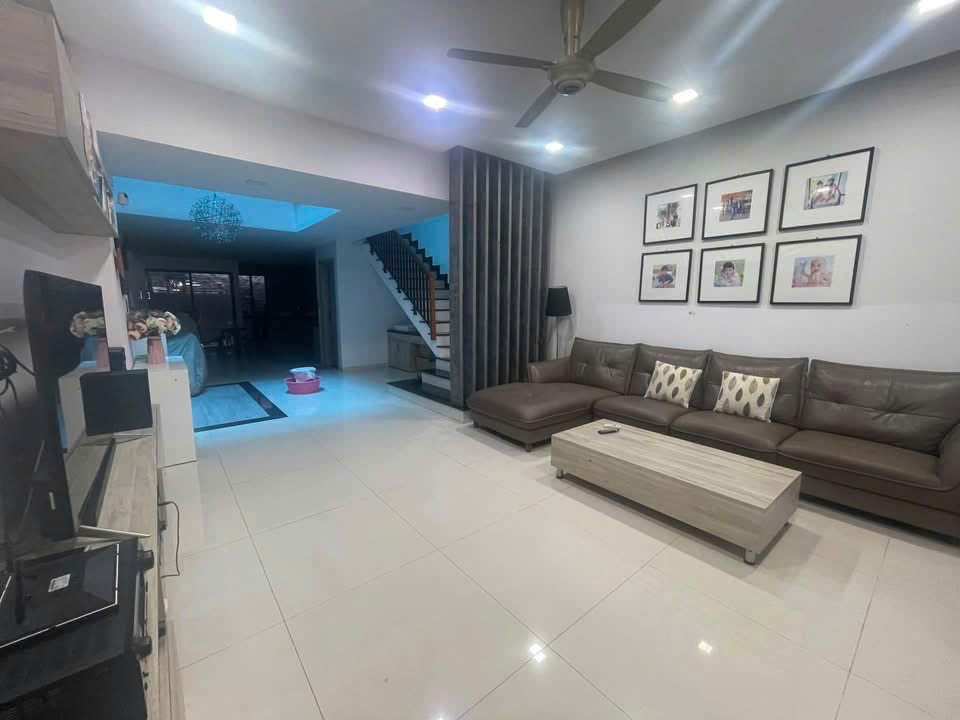 CHÍNH CHỦ CHO THUÊ NHÀ NGUYÊN CĂN 4 PHÒNG NGỦ – HÒA XUÂN, ĐÀ NẴNG 16023964