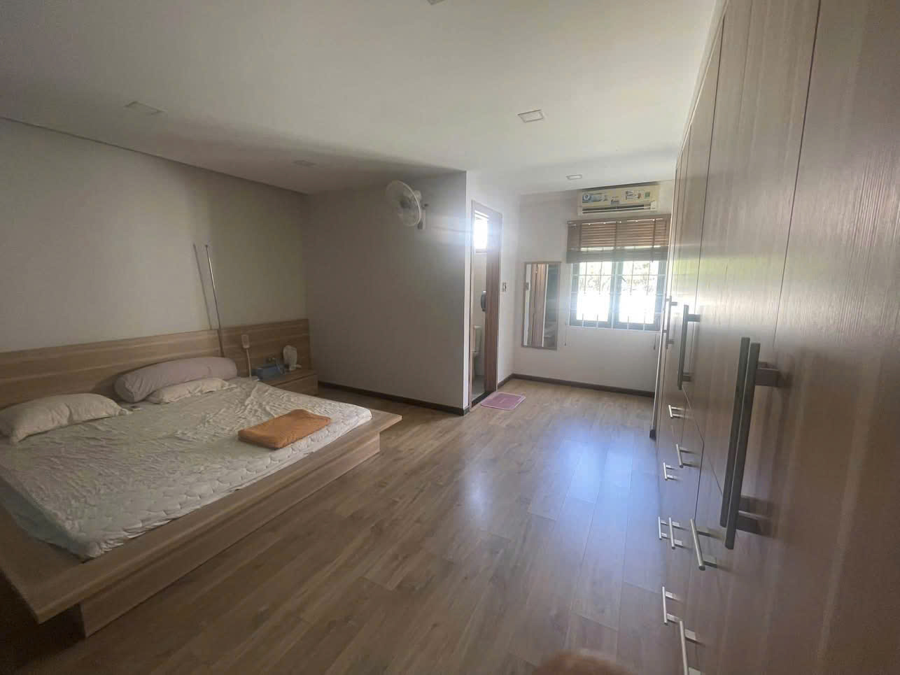 CHÍNH CHỦ CHO THUÊ NHÀ NGUYÊN CĂN 4 PHÒNG NGỦ – HÒA XUÂN, ĐÀ NẴNG 16023964