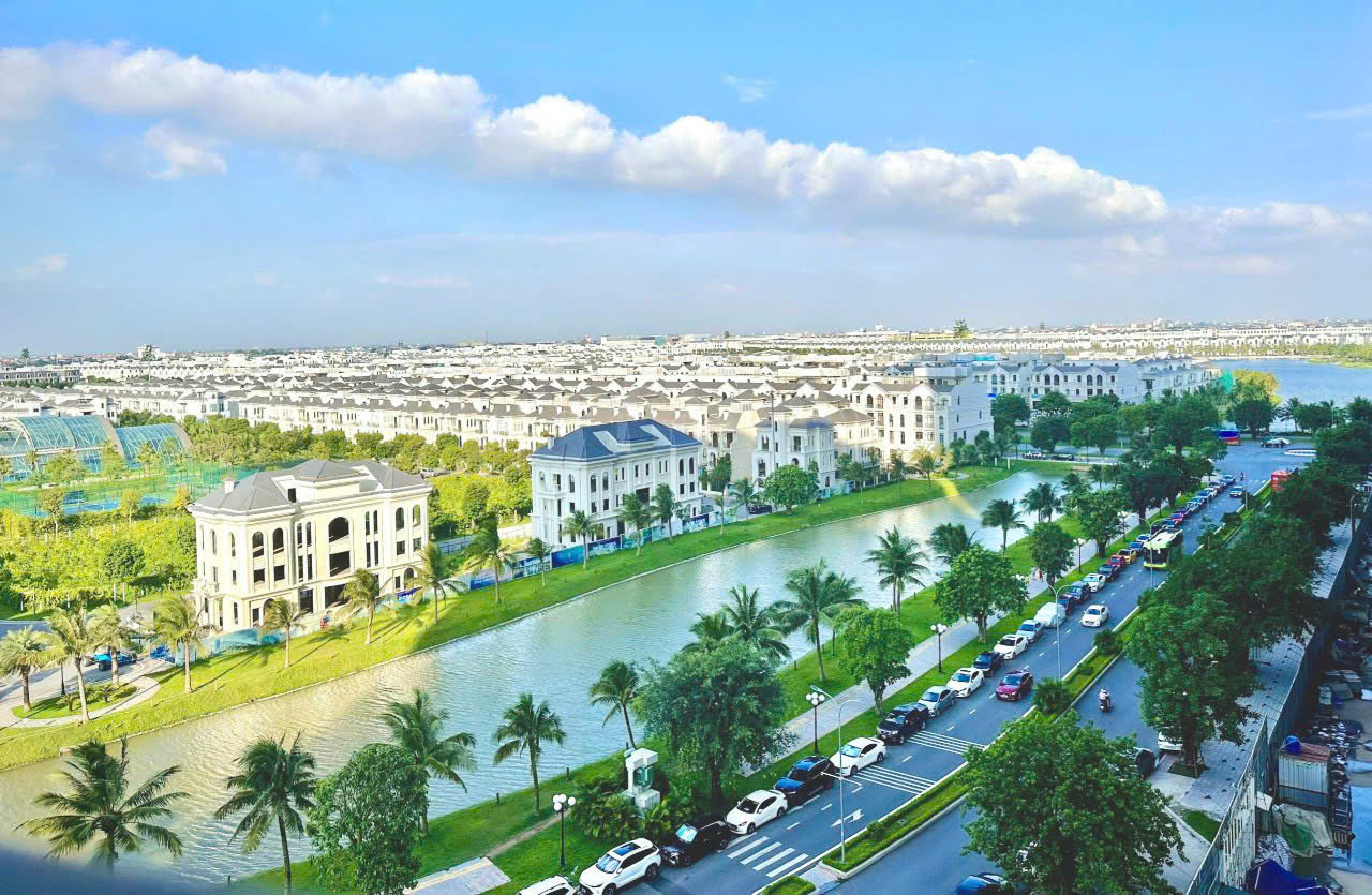 VINHOMES OCEAN PARK 1 Giá 2.5 tỷ 2 ngủ view hồ 16023984