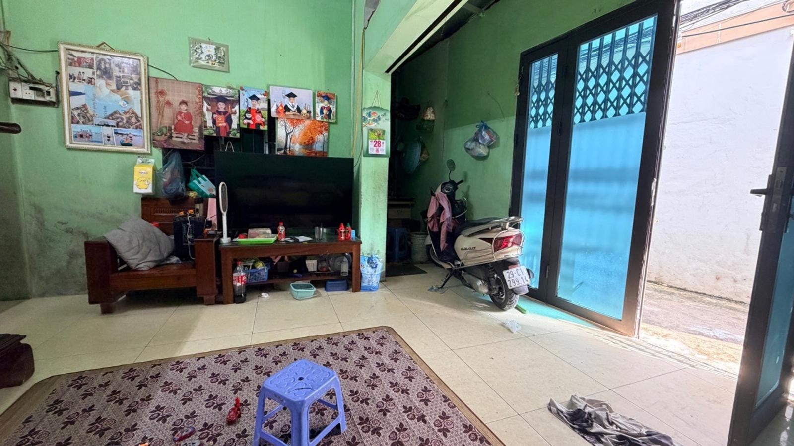 Bán đất tặng nhà 2 tầng Phố Trạm- Lô góc- Oto - 65m 2 tầng 12,9 tỷ(TL) 16023988