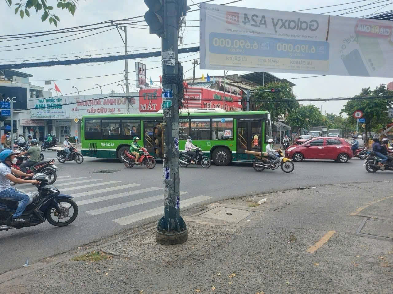 SIÊU PHẨM 2 MẶT TIỀN SONG HÀNH – NGUYỄN ẢNH THỦ CHÀO GIÁ 170 TỶ! 16024034