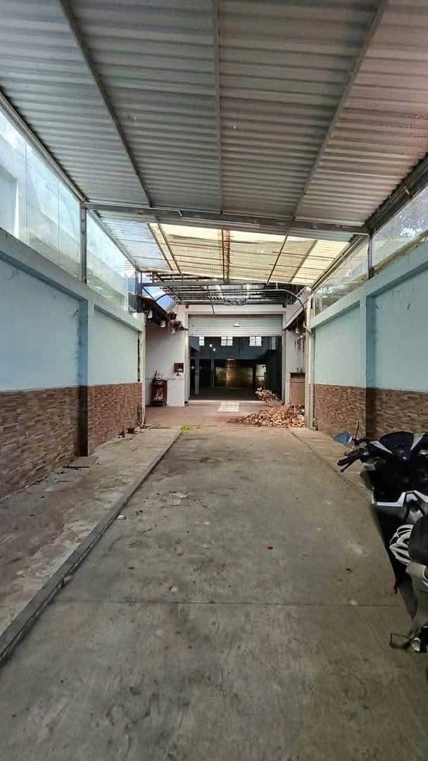 GIẢM SÂU CÒN 18,5 TỶ – XƯỞNG + NHÀ GỖ SIÊU ĐẸP MẶT TIỀN TÂN XUÂN, HÓC MÔN! 16024037