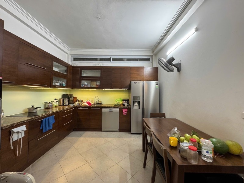 Bán nhà Lâm Du,Bồ Đề 5 tầng,46m,mt3.8m oto đỗ cửa nhỉnh 11 tỷ  16024042