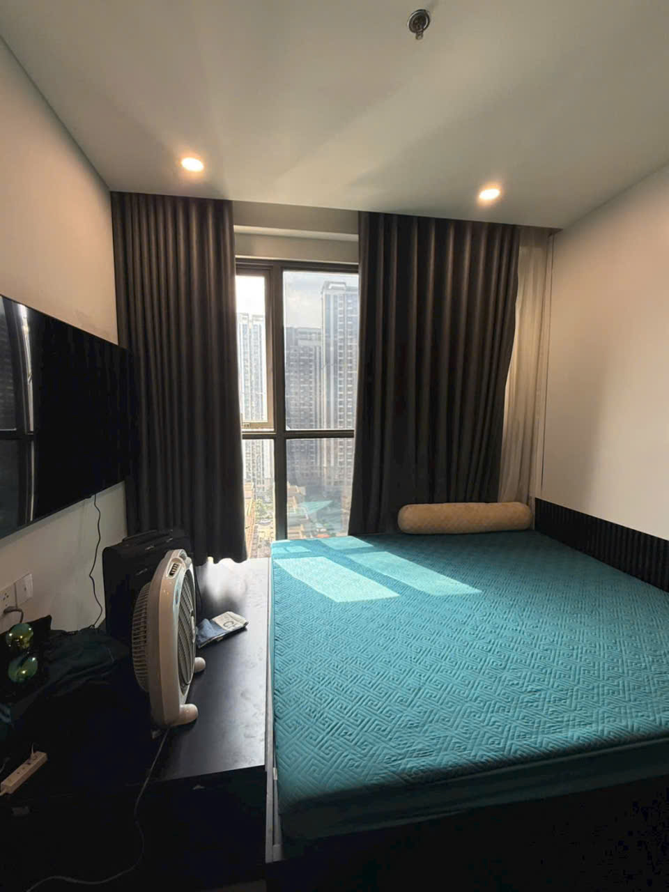 Chính chủ cho thuê căn 1PN+1 tại Vinhomes Ocean Park1 Mastrise toà H3 16024065