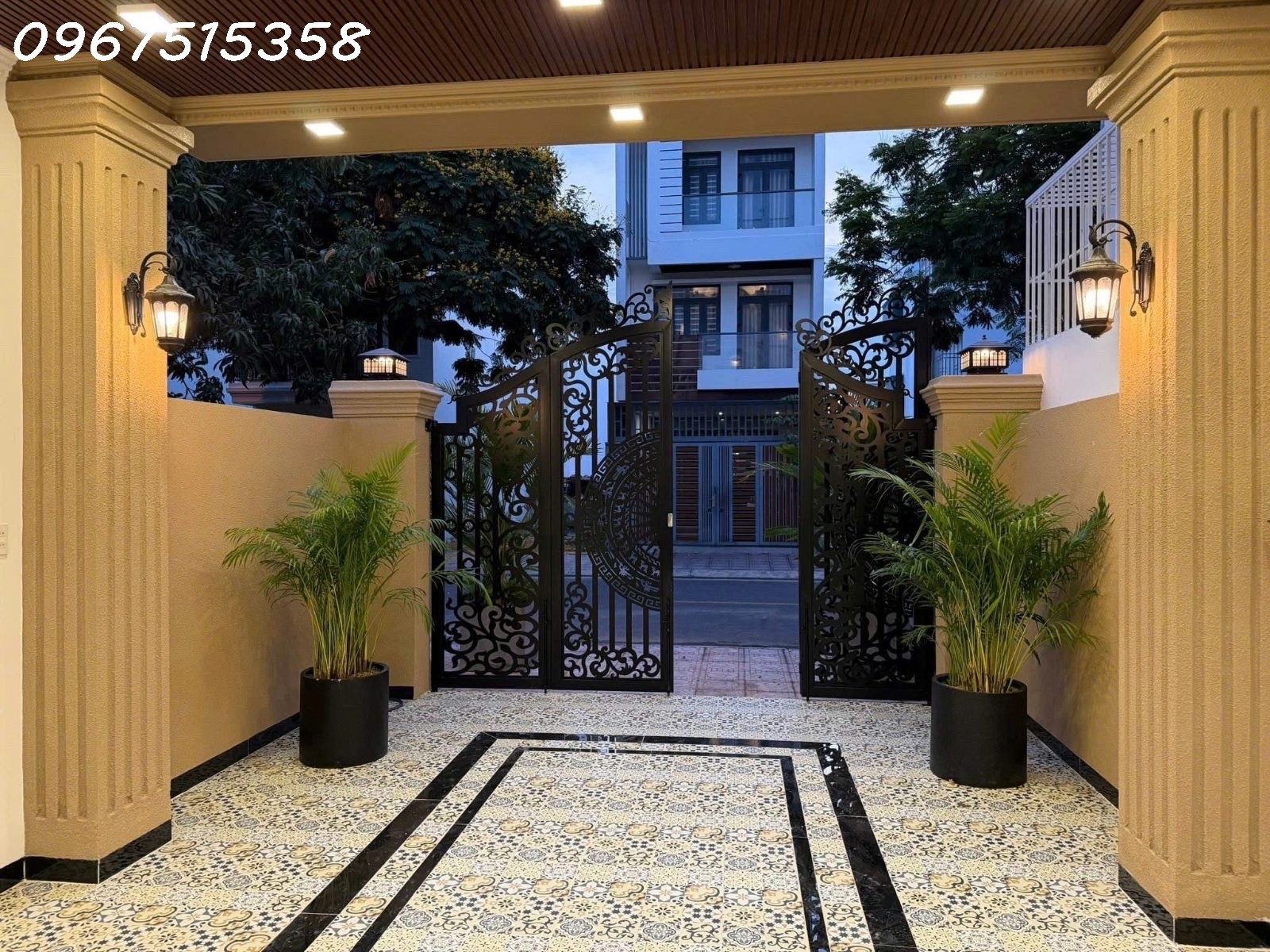 Nhà 3 tầng Tân Cổ Điển KĐT Hà Quang 2 – DT 100m2 đường 13m gần sông – Giảm còn 10,4 tỷ 16024077