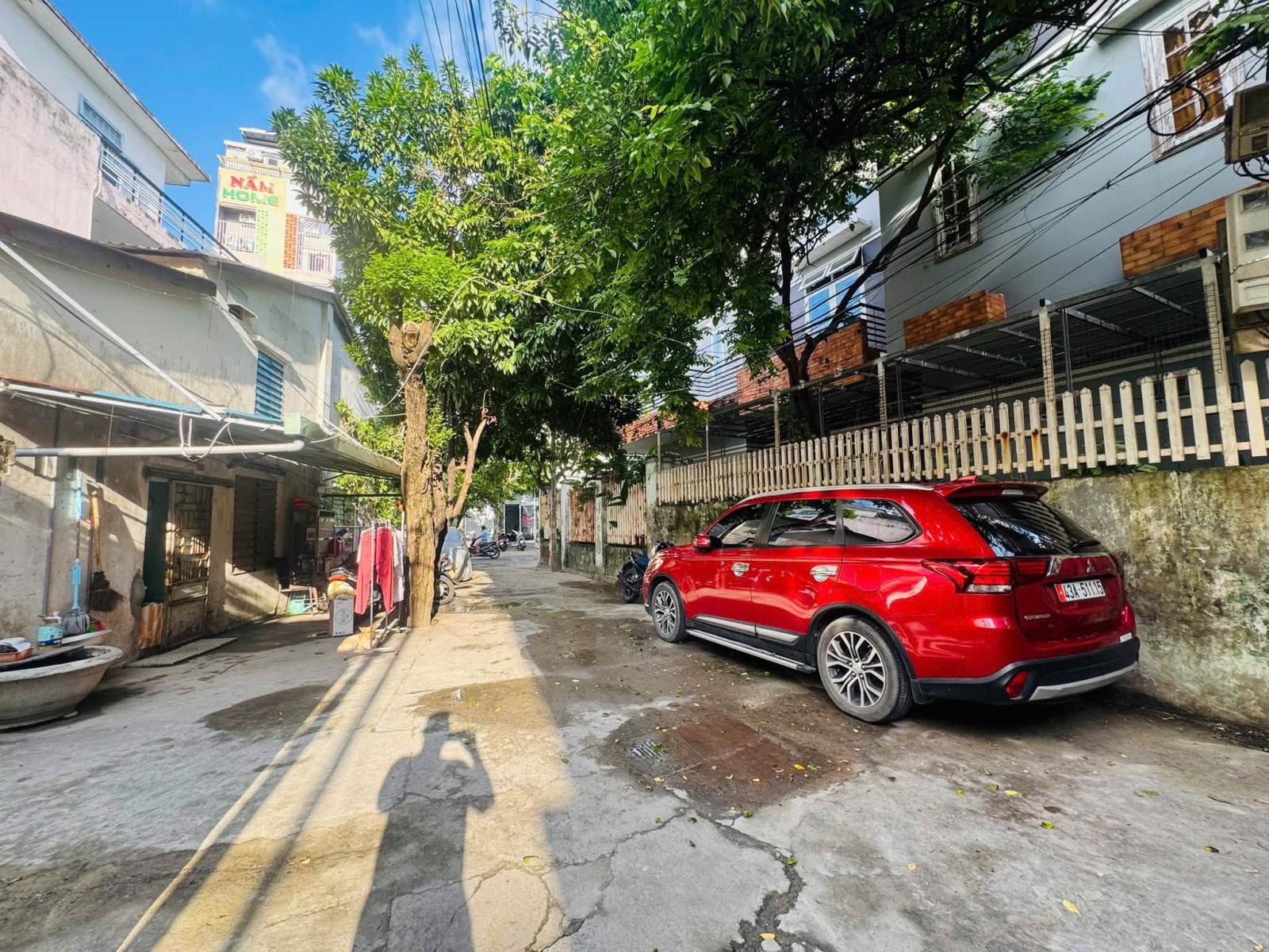 Bán nhà 2,5 tầng kiệt ô tô Phạm Nhữ Tăng, chỉ sau lưng nhà Mặt tiền 16024100