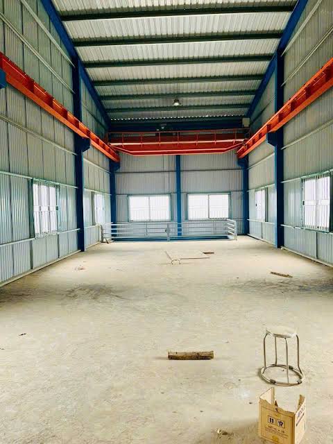 Cho thuê kho 500m2 có sẵn Cẩu Trục trong KCN Hoà Khánh 16024153