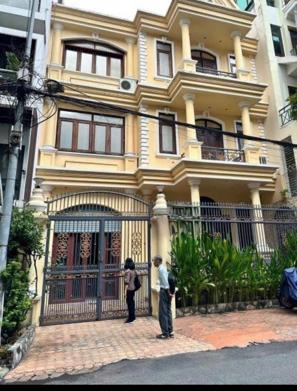 CẦN BÁN BIỆT THỰ HƯỚNG ĐÔNG KHU HỒNG LONG Tại P.2,TÂN BÌNH- 49 TỶ( CÓ THƯƠNG LƯỢNG ) 16024241