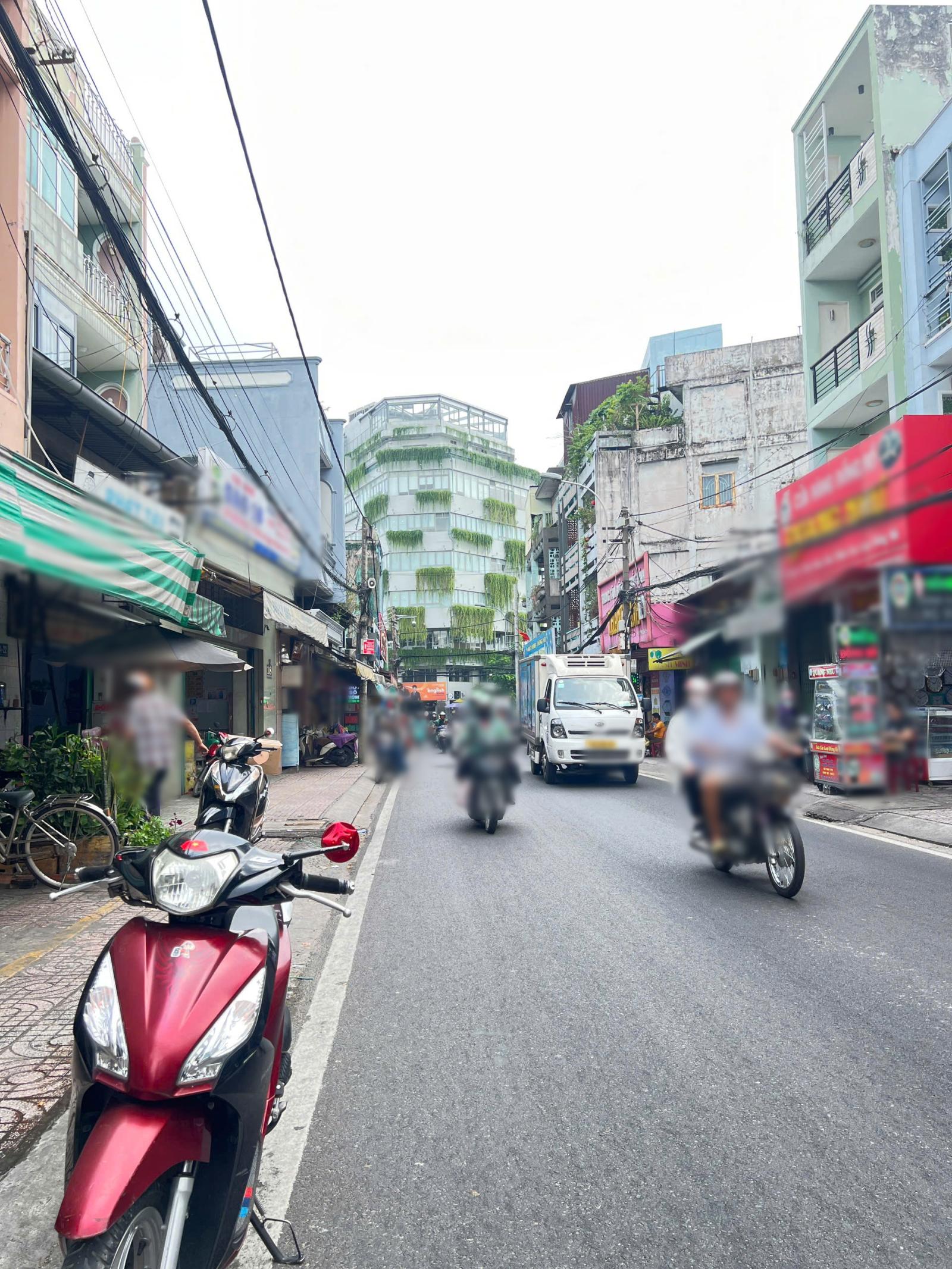 Nhà 3 tầng mặt tiền đường Cao Xuân Dục P13Q8. Giá: 7.8 tỷ 16024259