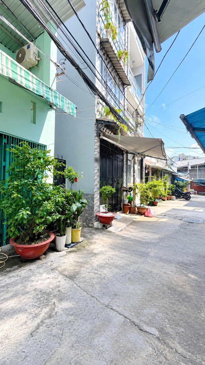 Nhà 30m2 hẻm 5m Âu Dương Lân P3Q8 P.Chánh Hưng 16024267