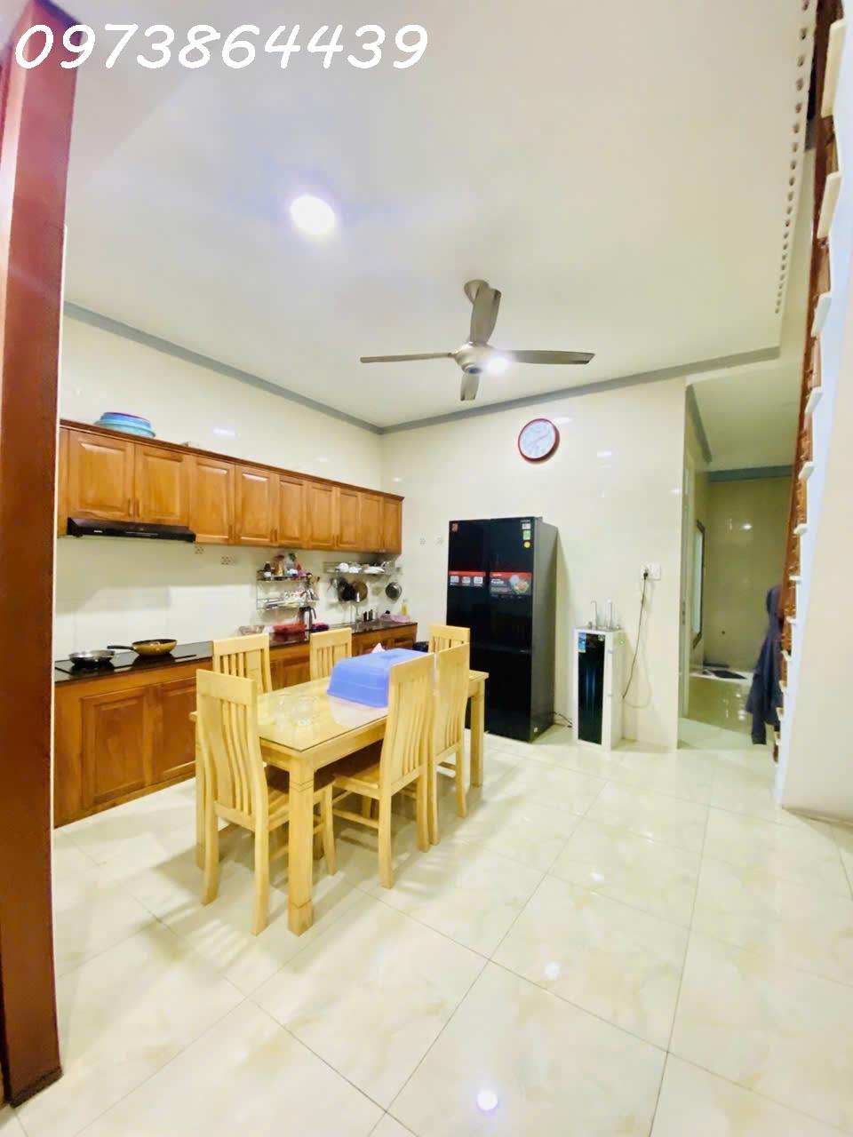CHỈ 3,55TỶ – NHÀ 3 TẦNG ĐẸP LUNG LINH –6PN -NGANG 5,3M -88M2 -  HẺM 7M, Ô TÔ TRÁNH NHAU-  ĐƯỜNG  16024275
